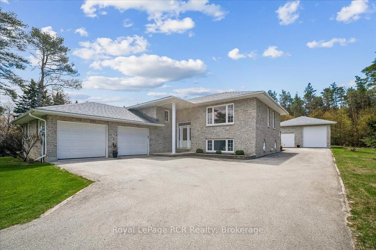 Photo of 30 Pine Tree Drive