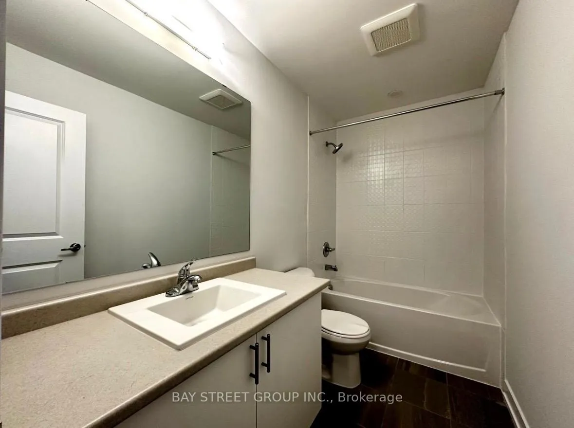 Photo 11 of 1816 Donald Cousens Parkway, Markham, Cornell — HOMEH