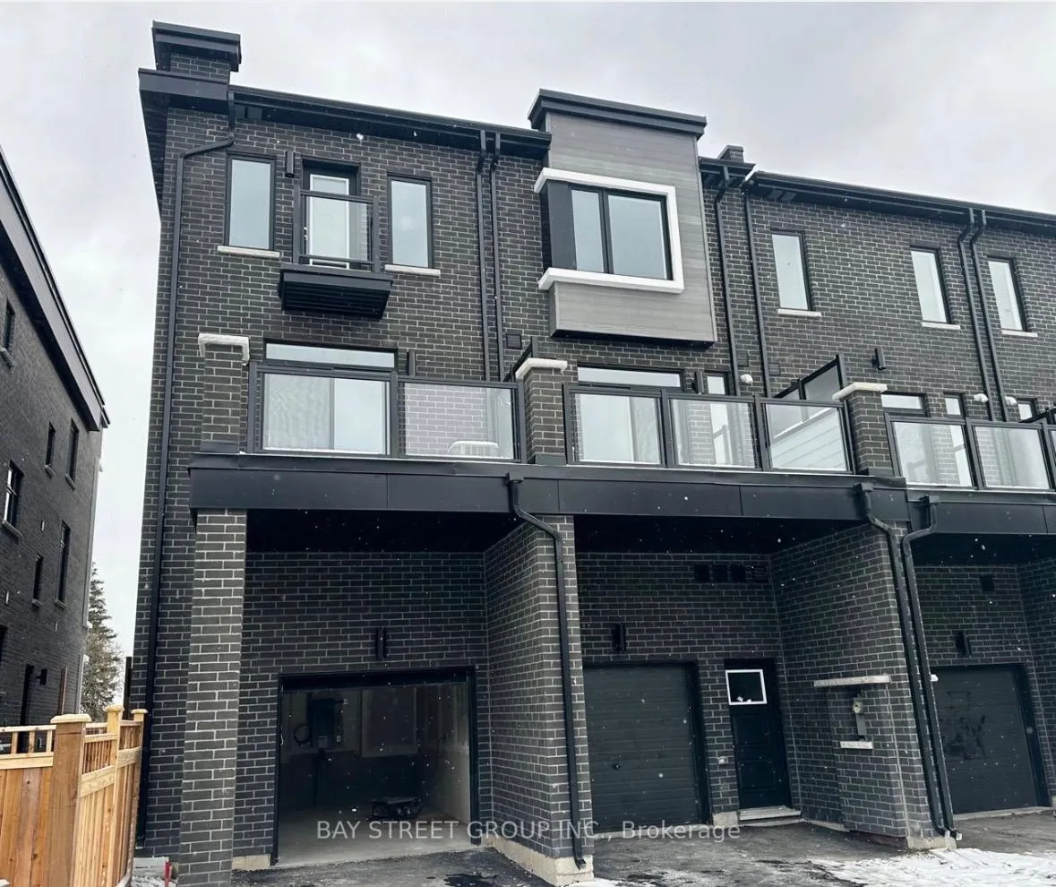 Photo 14 of 1816 Donald Cousens Parkway, Markham, Cornell — HOMEH