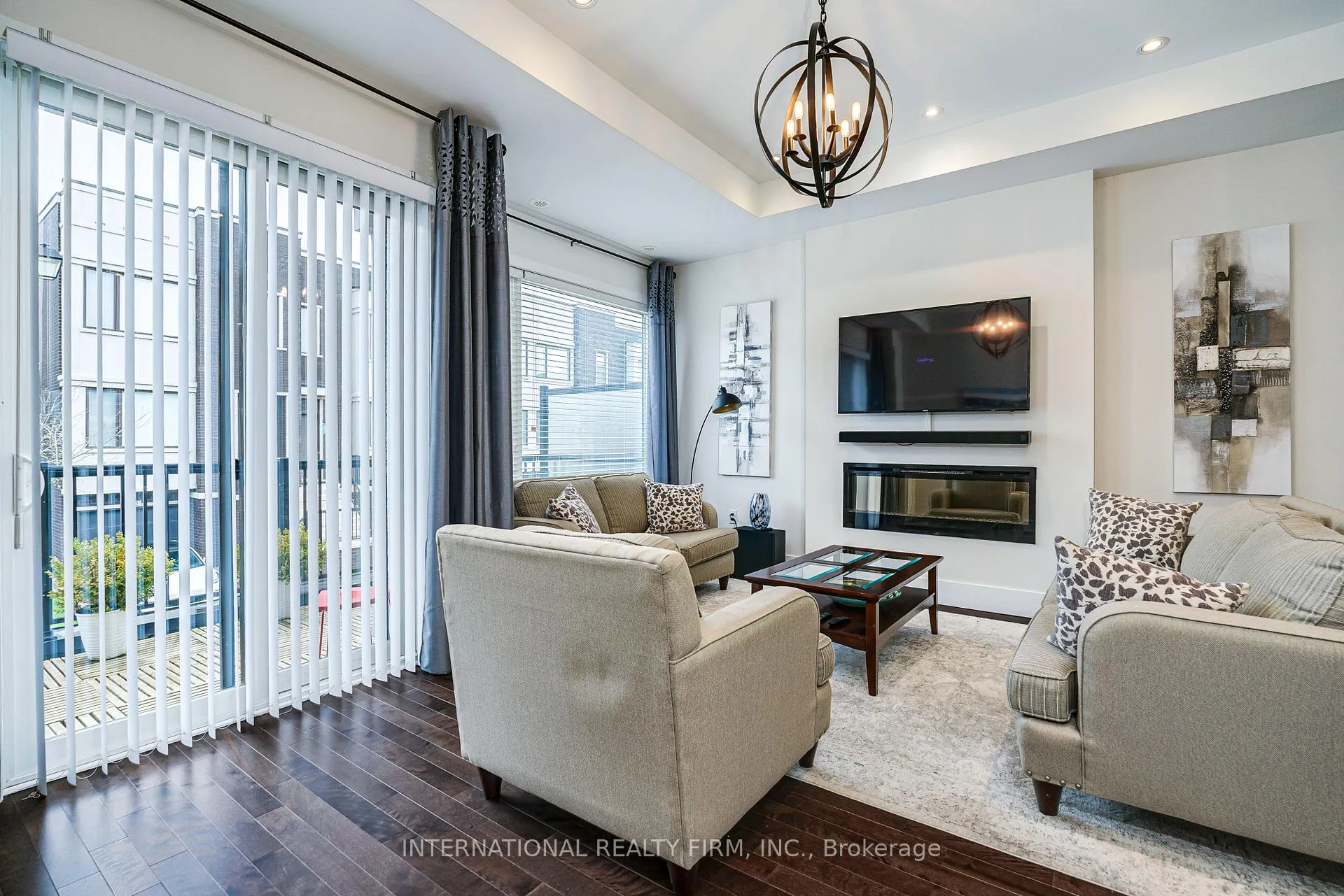 Photo 7 of 46 Allegranza Avenue, Vaughan, Vellore Village — HOMEH