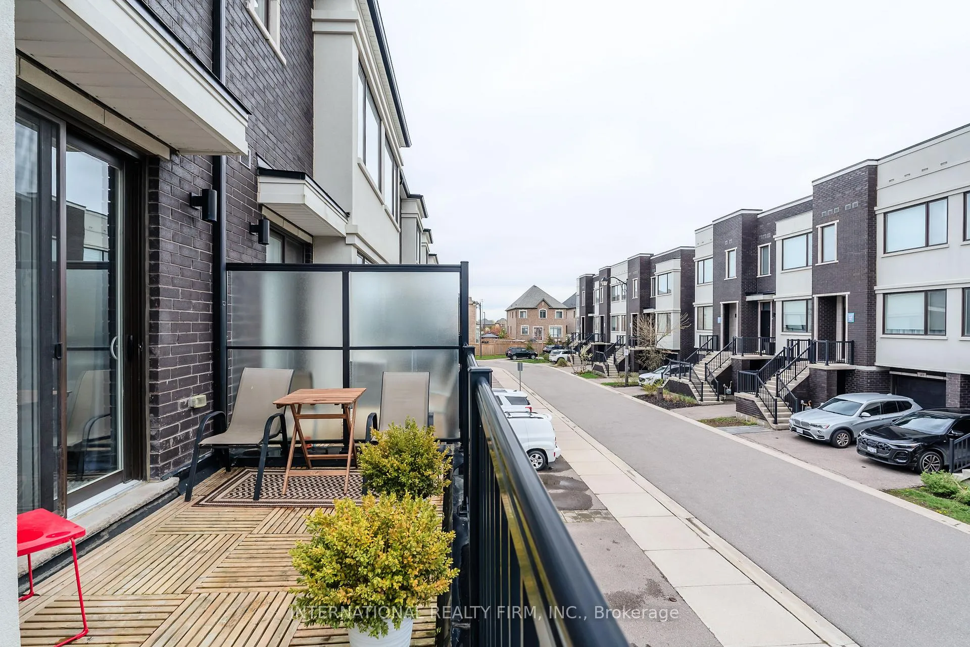 Photo 13 of 46 Allegranza Avenue, Vaughan, Vellore Village — HOMEH