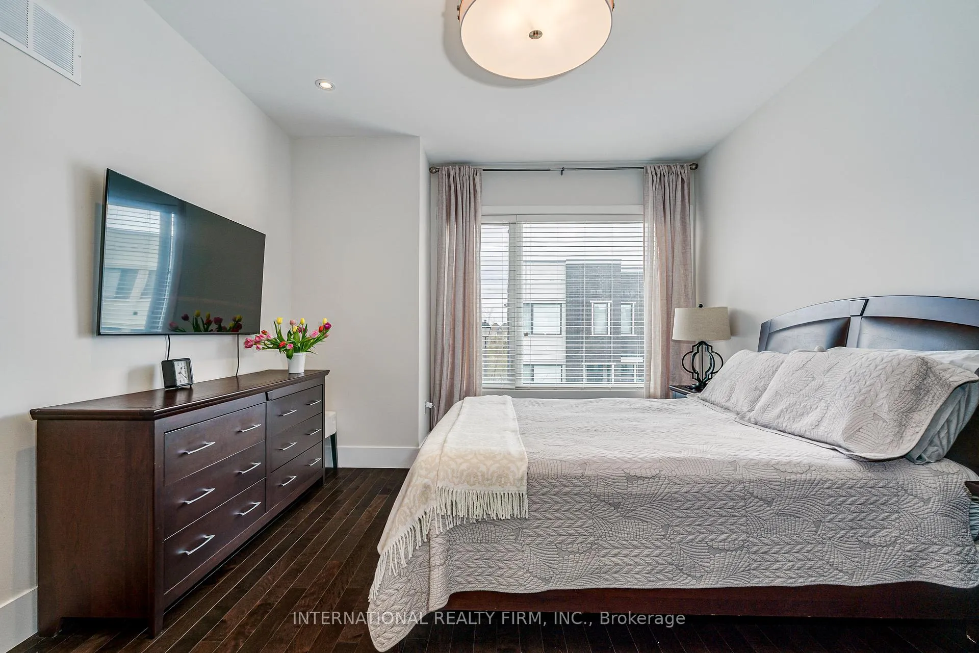 Photo 16 of 46 Allegranza Avenue, Vaughan, Vellore Village — HOMEH