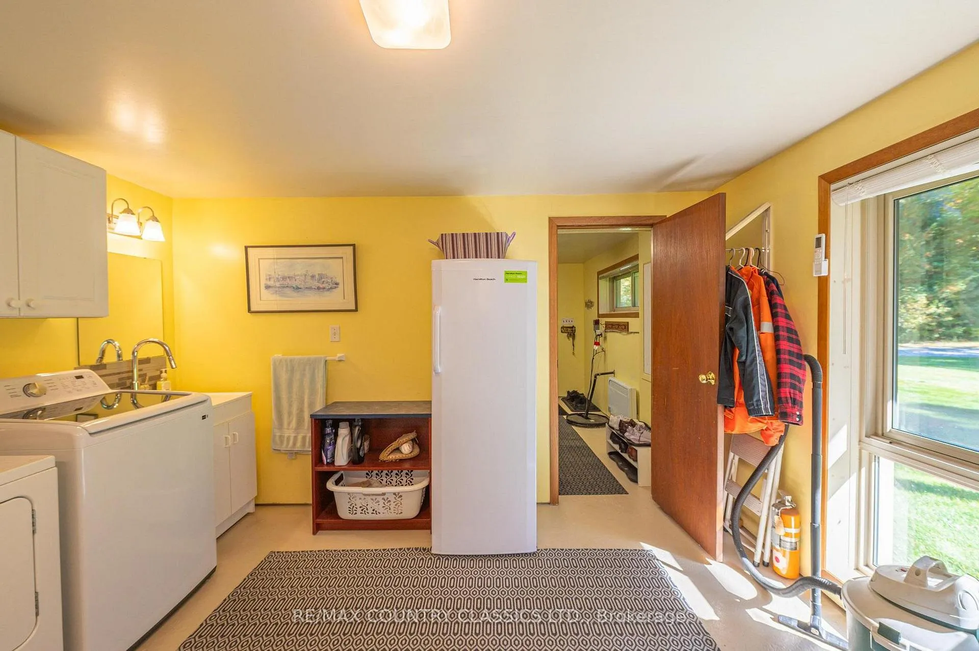 Photo 30 of 27 Martin Lane, North Kawartha — HOMEH