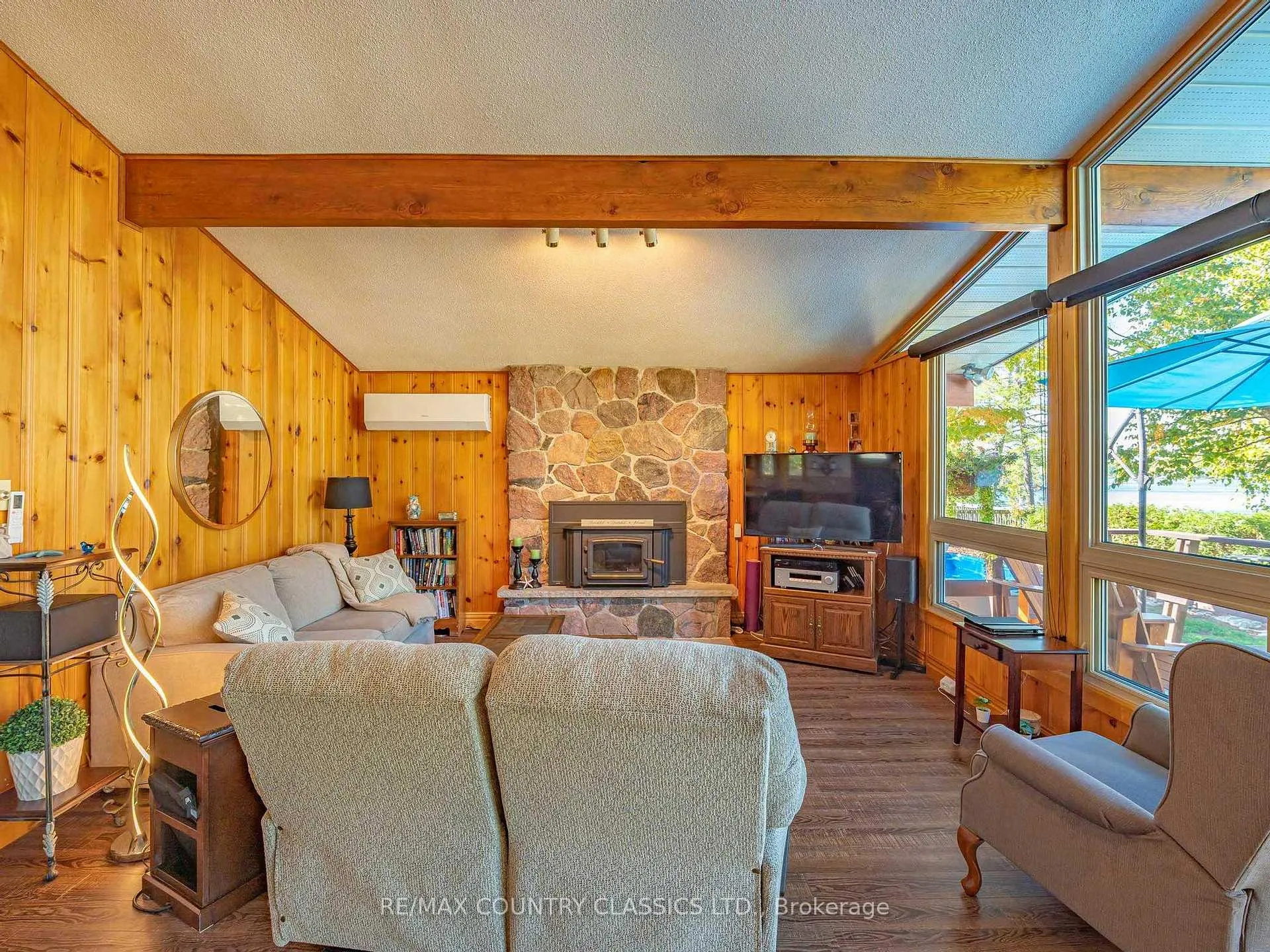 Photo 35 of 27 Martin Lane, North Kawartha — HOMEH