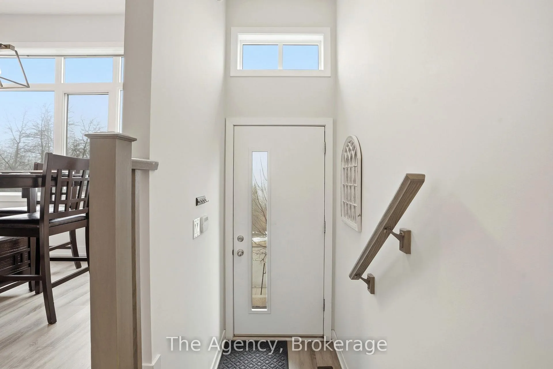 Photo 4 of 59 Markle Crescent, Hamilton, Ancaster — HOMEH