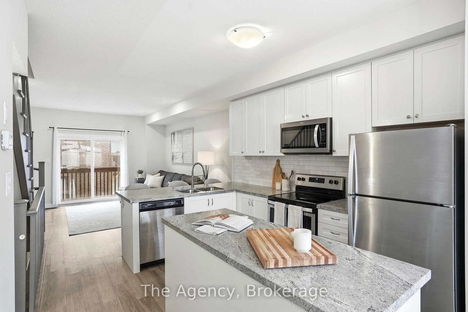 Photo 7 of 59 Markle Crescent, Hamilton, Ancaster — HOMEH