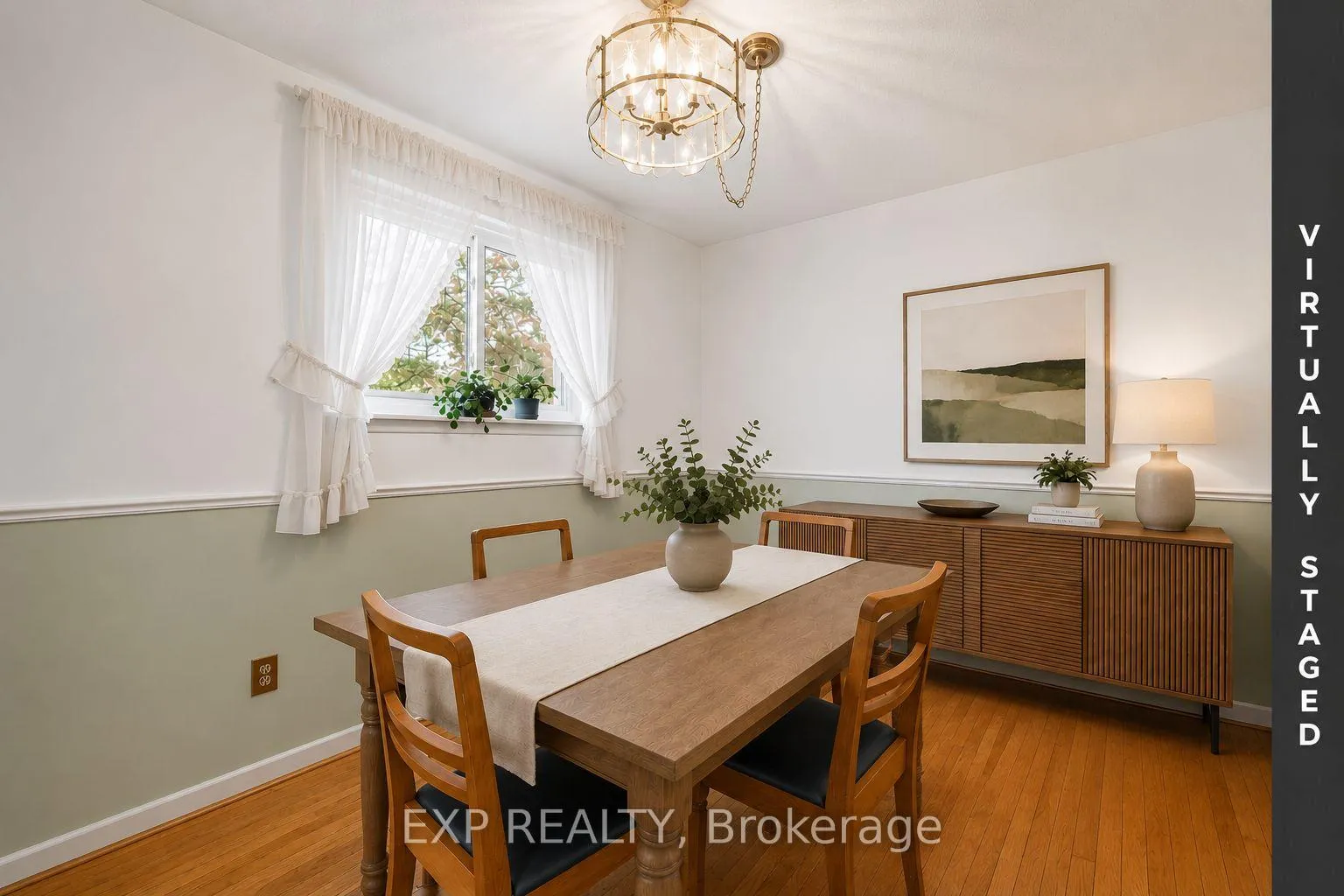 Photo 8 of 1 Flavian Crescent, Brampton, Southgate — HOMEH