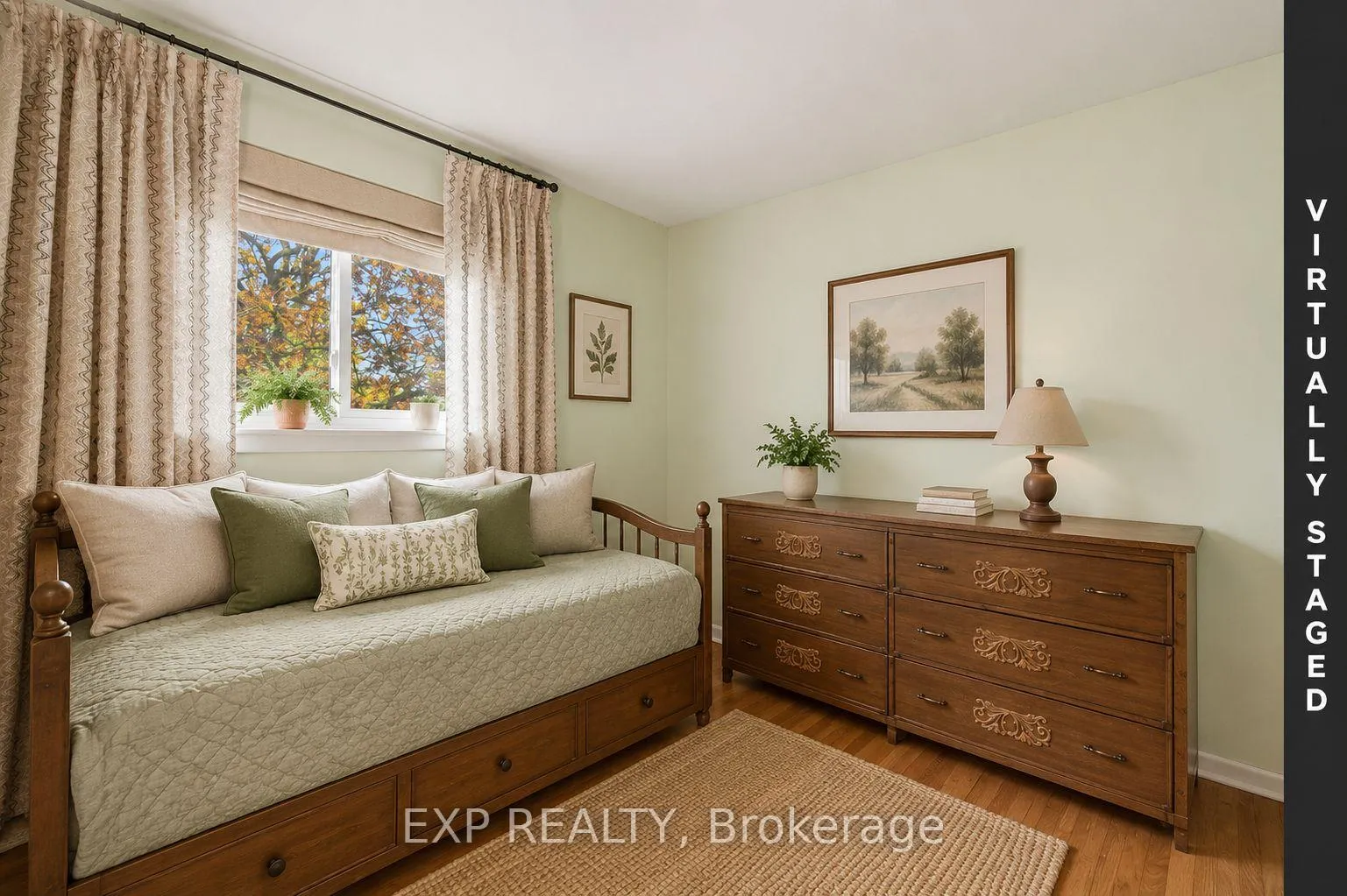 Photo 14 of 1 Flavian Crescent, Brampton, Southgate — HOMEH
