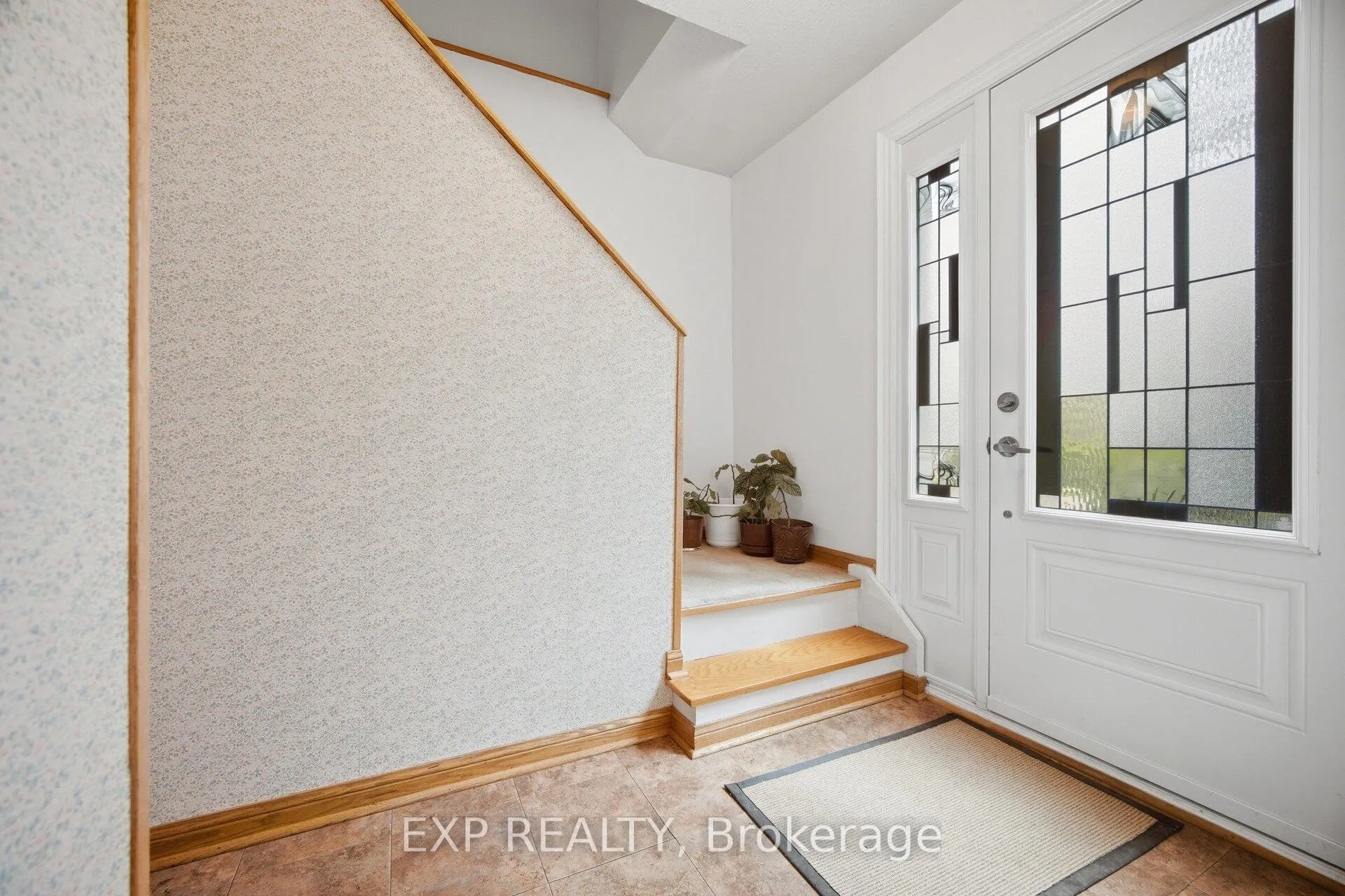 Photo 30 of 1 Flavian Crescent, Brampton, Southgate — HOMEH