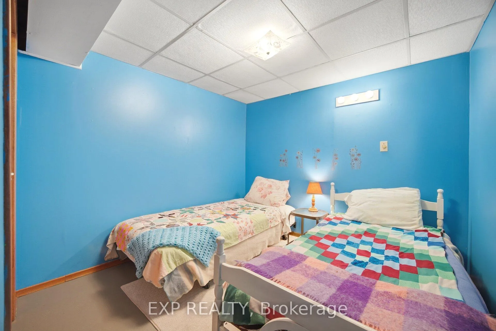 Photo 47 of 1 Flavian Crescent, Brampton, Southgate — HOMEH