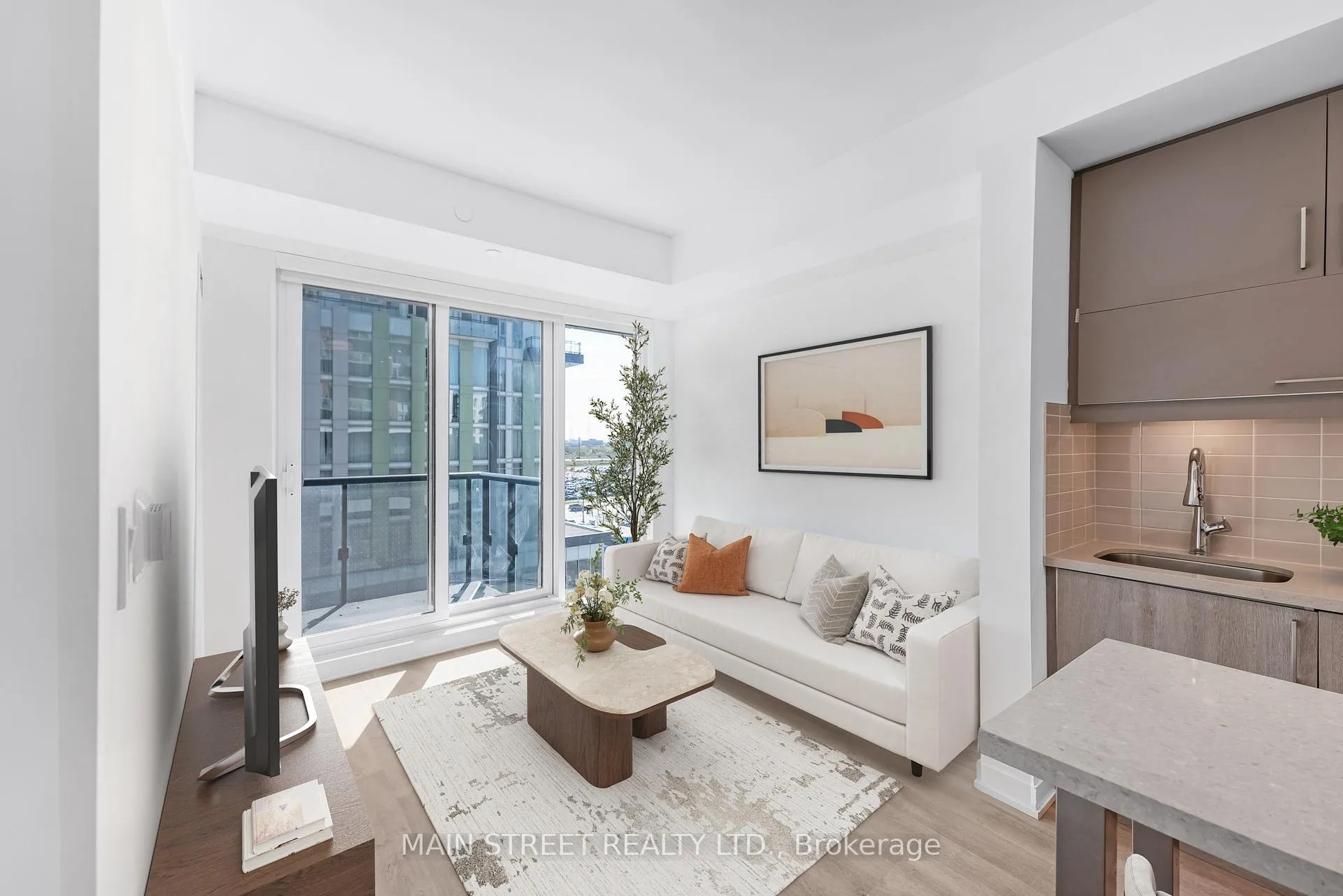 Photo 9 of Unit 716, 8119 Birchmount Road, Markham, Unionville — HOMEH