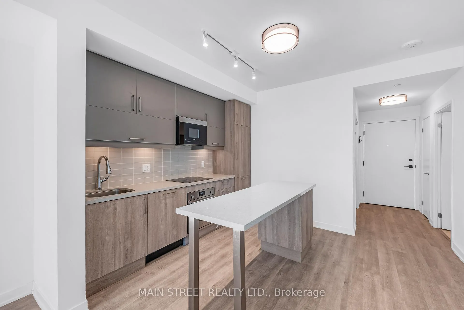 Photo 13 of Unit 716, 8119 Birchmount Road, Markham, Unionville — HOMEH