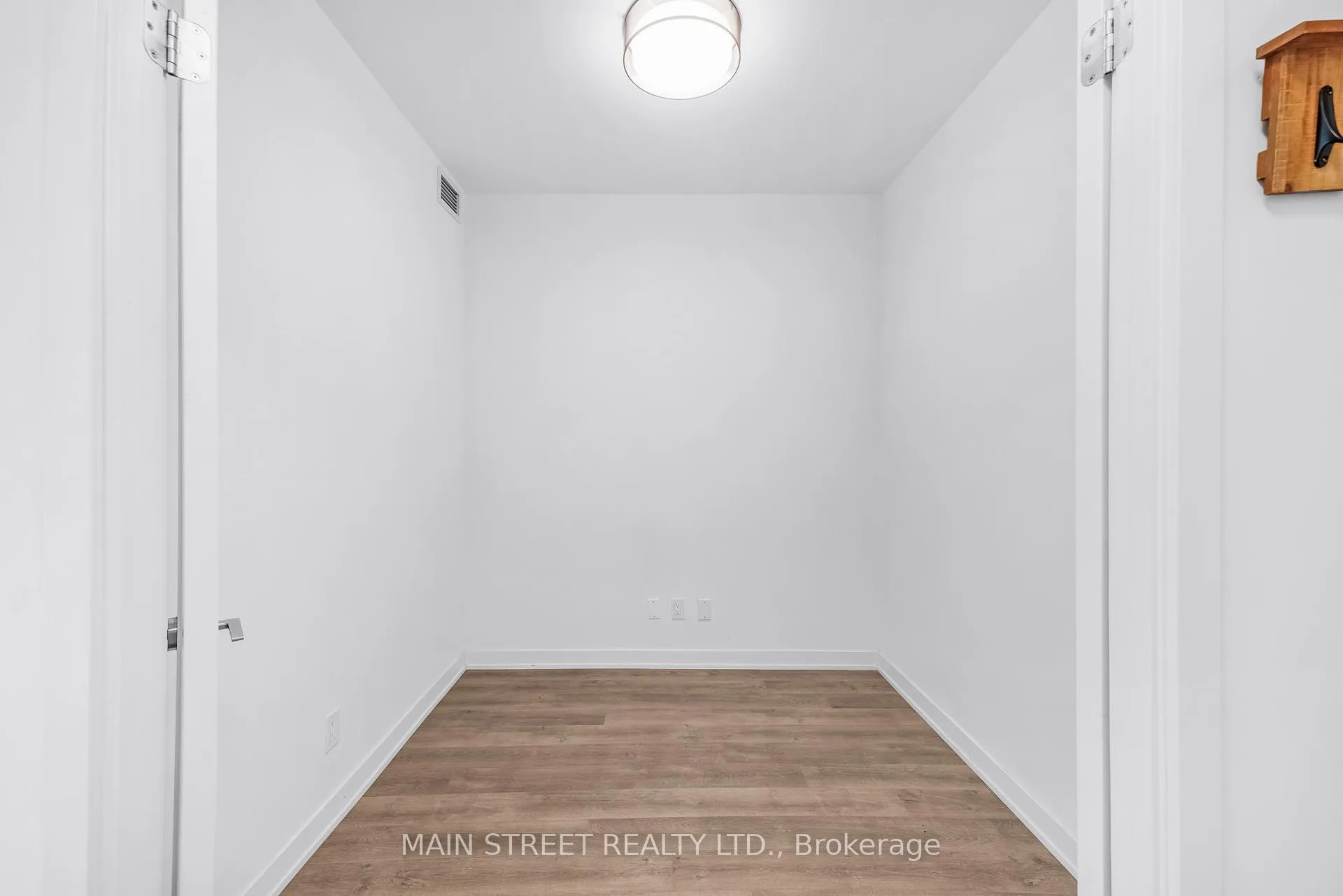 Photo 24 of Unit 716, 8119 Birchmount Road, Markham, Unionville — HOMEH