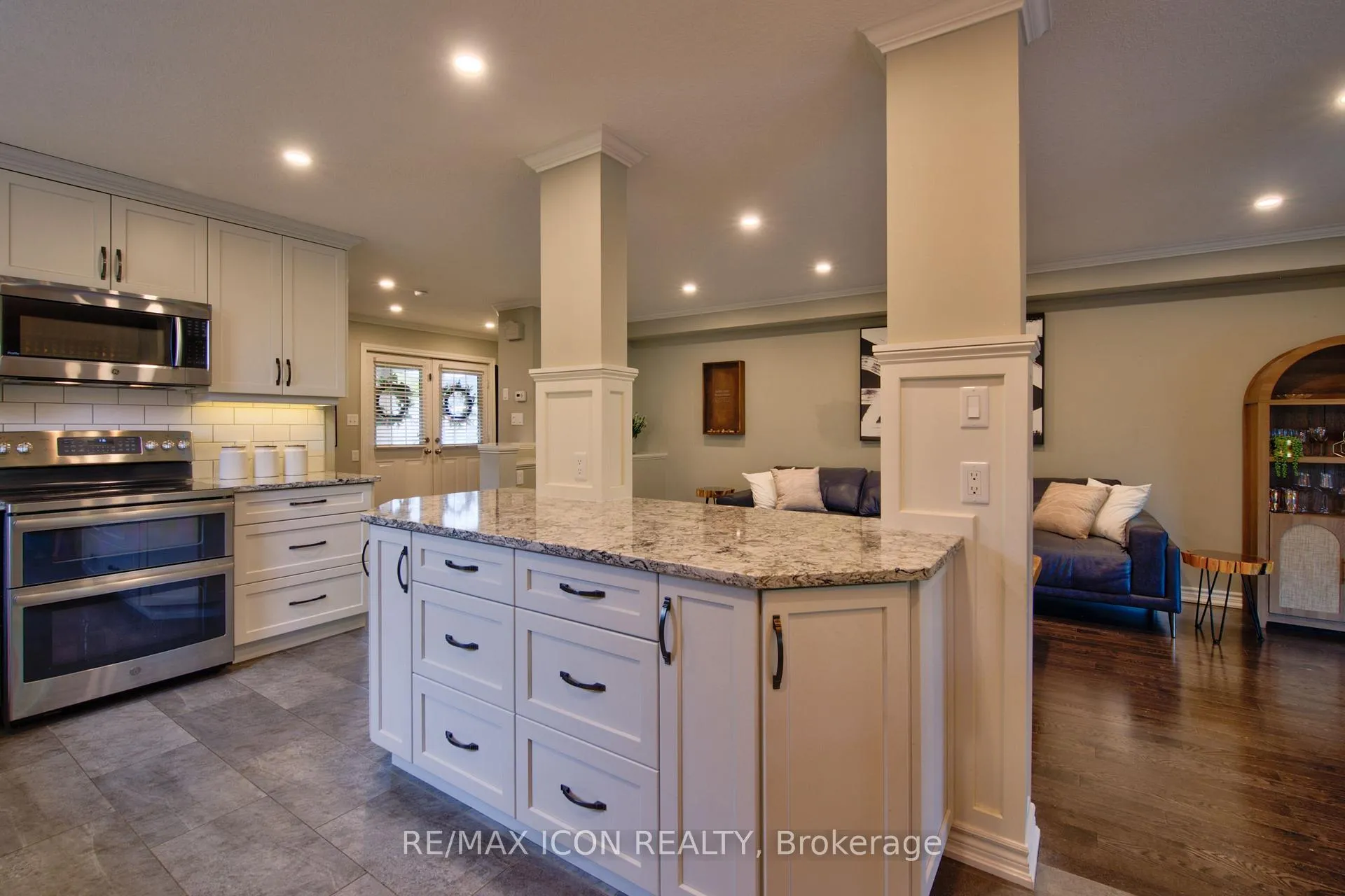 Photo 15 of 20 Stiefelmeyer Crescent, Wilmot — HOMEH
