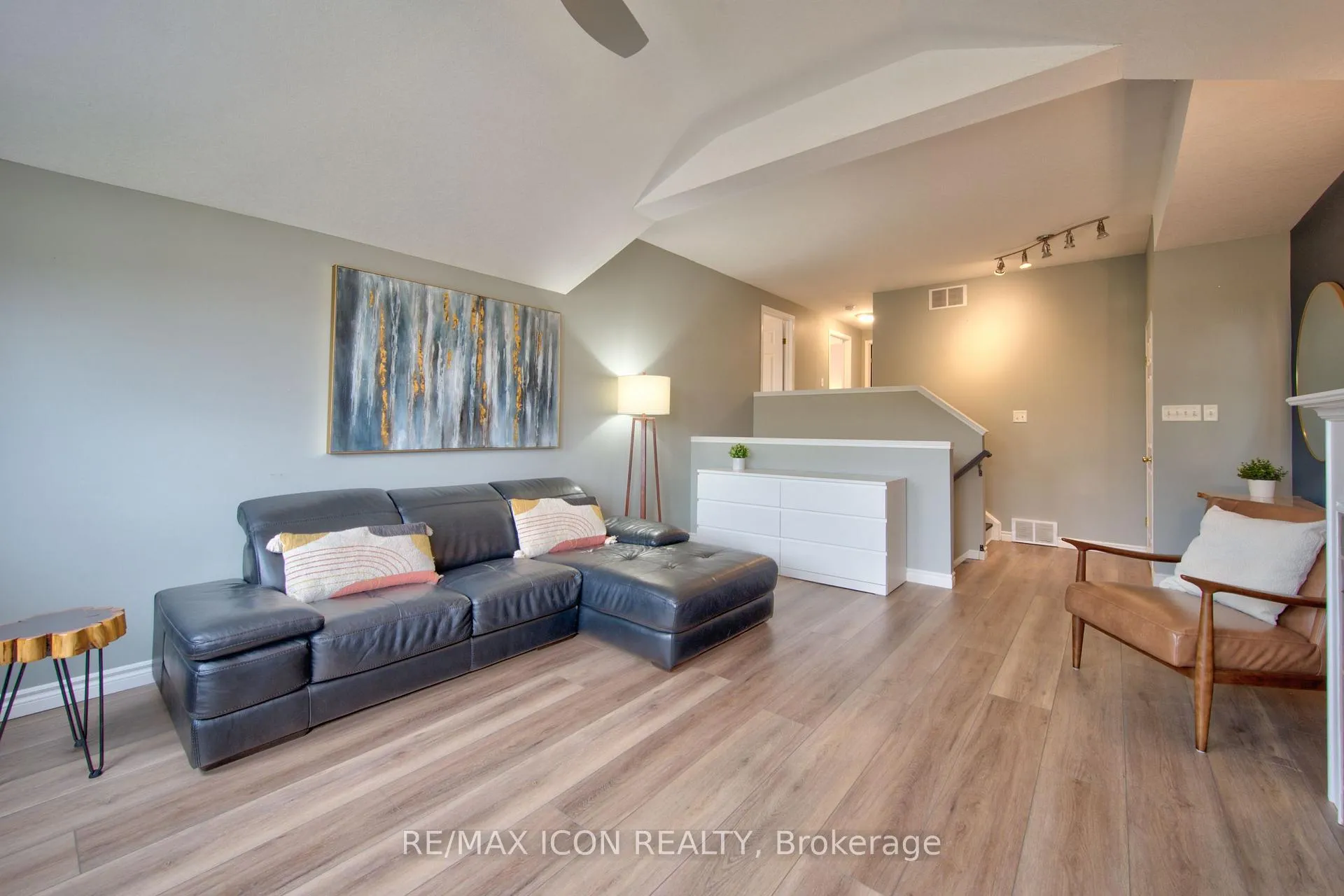 Photo 20 of 20 Stiefelmeyer Crescent, Wilmot — HOMEH