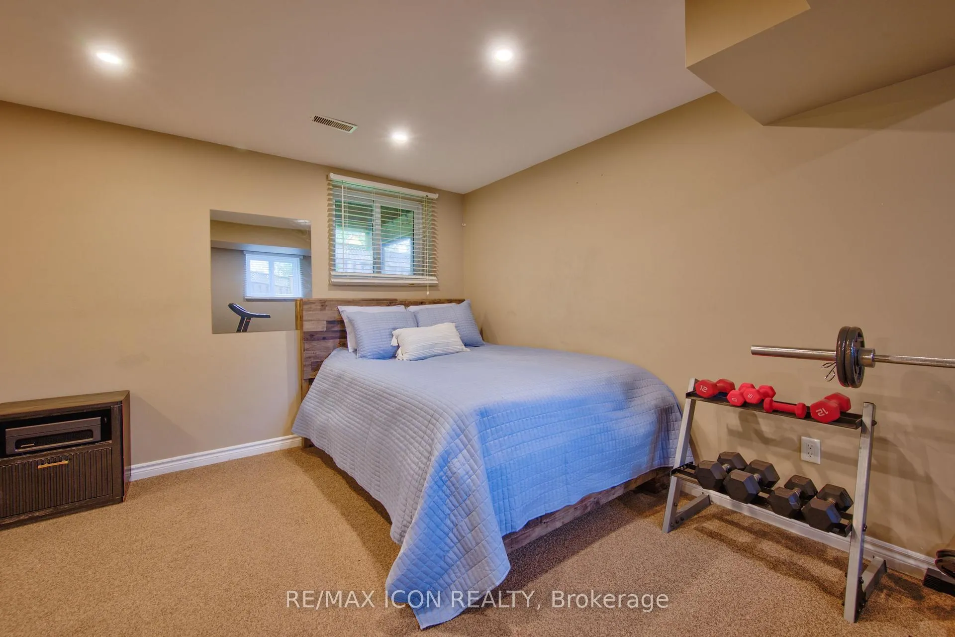 Photo 33 of 20 Stiefelmeyer Crescent, Wilmot — HOMEH