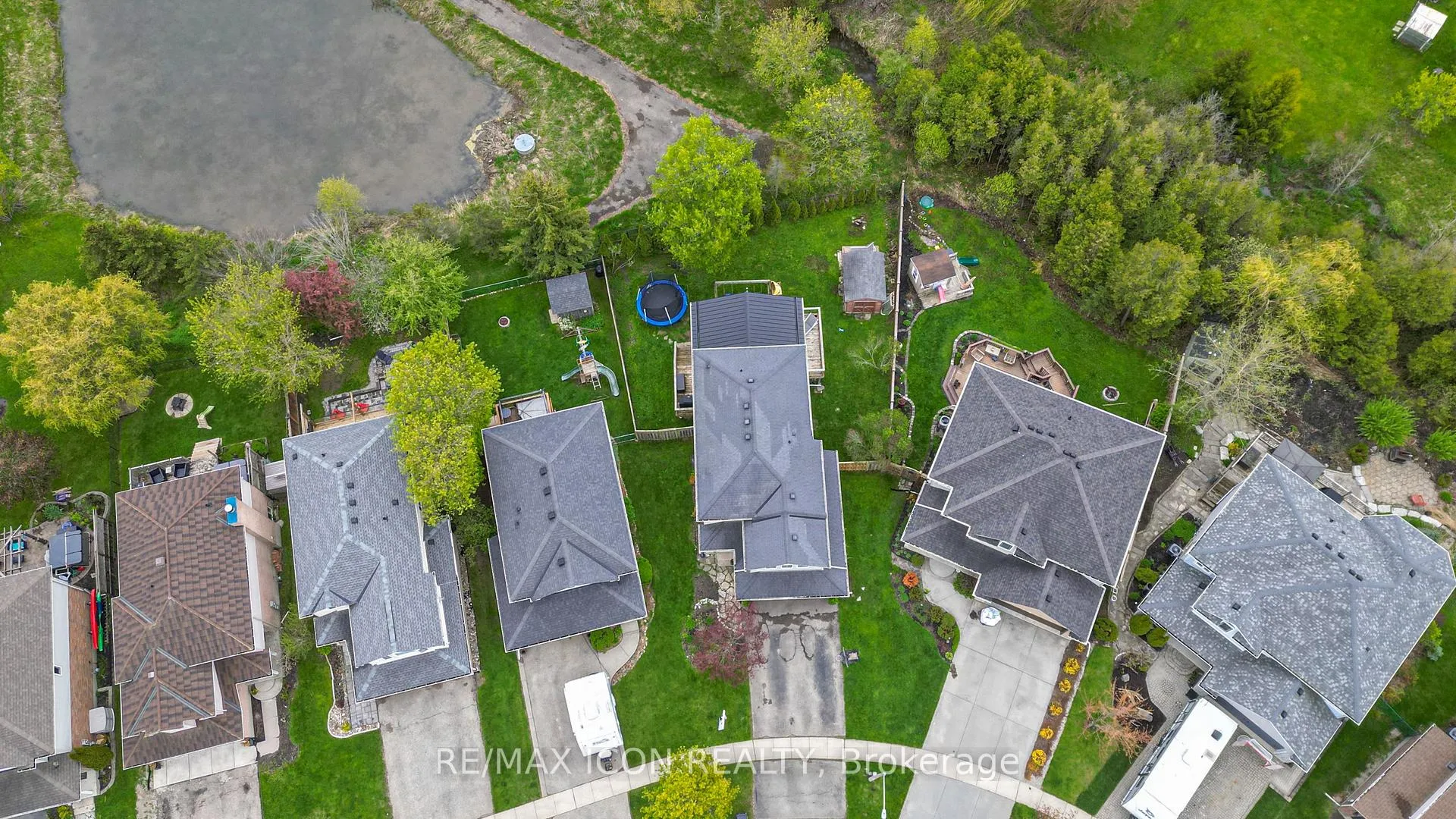 Photo 43 of 20 Stiefelmeyer Crescent, Wilmot — HOMEH