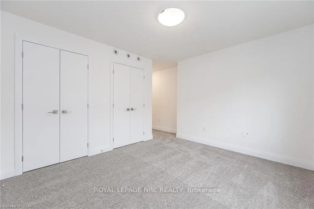 Photo 27 of 47 Lily Lane, Guelph, Clairfields/Hanlon Business Park — HOMEH