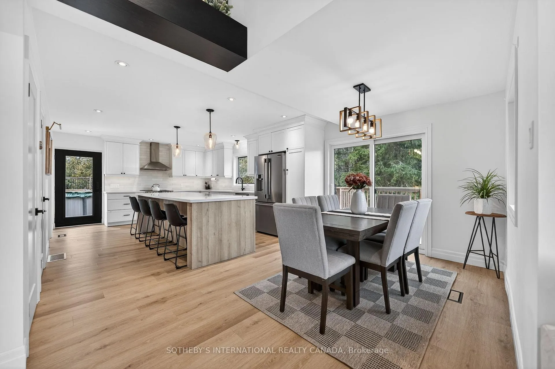Photo 6 of 1920 37 Line, Perth East, North Easthope — HOMEH