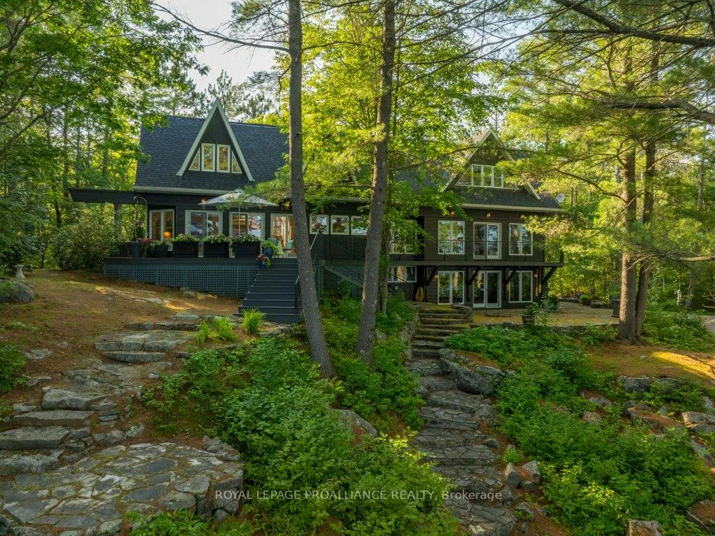 Photo 1 of 403 Henniger Road, Addington Highlands — HOMEH