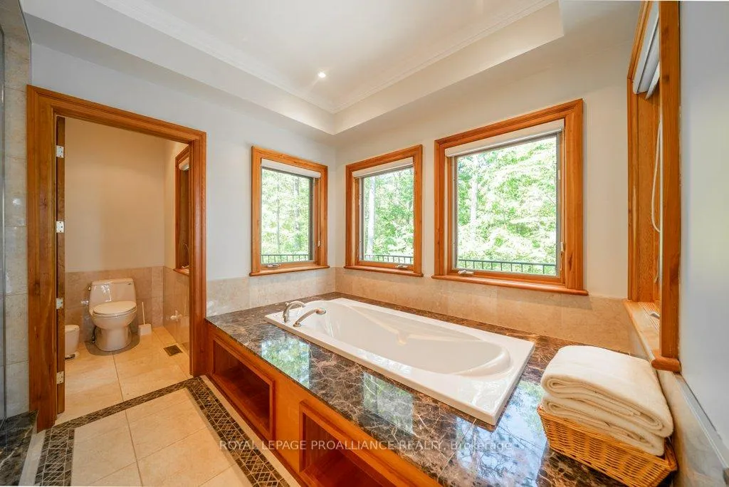 Photo 6 of 403 Henniger Road, Addington Highlands — HOMEH