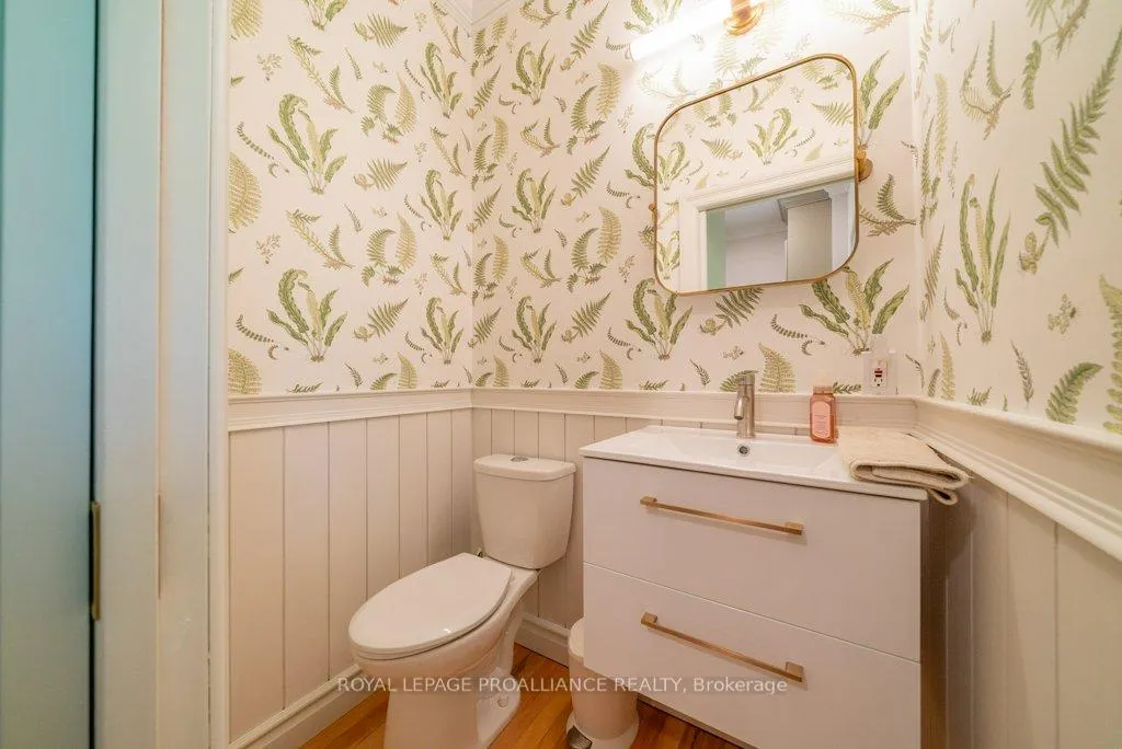Photo 12 of 403 Henniger Road, Addington Highlands — HOMEH
