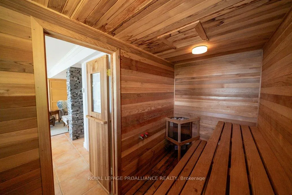 Photo 19 of 403 Henniger Road, Addington Highlands — HOMEH