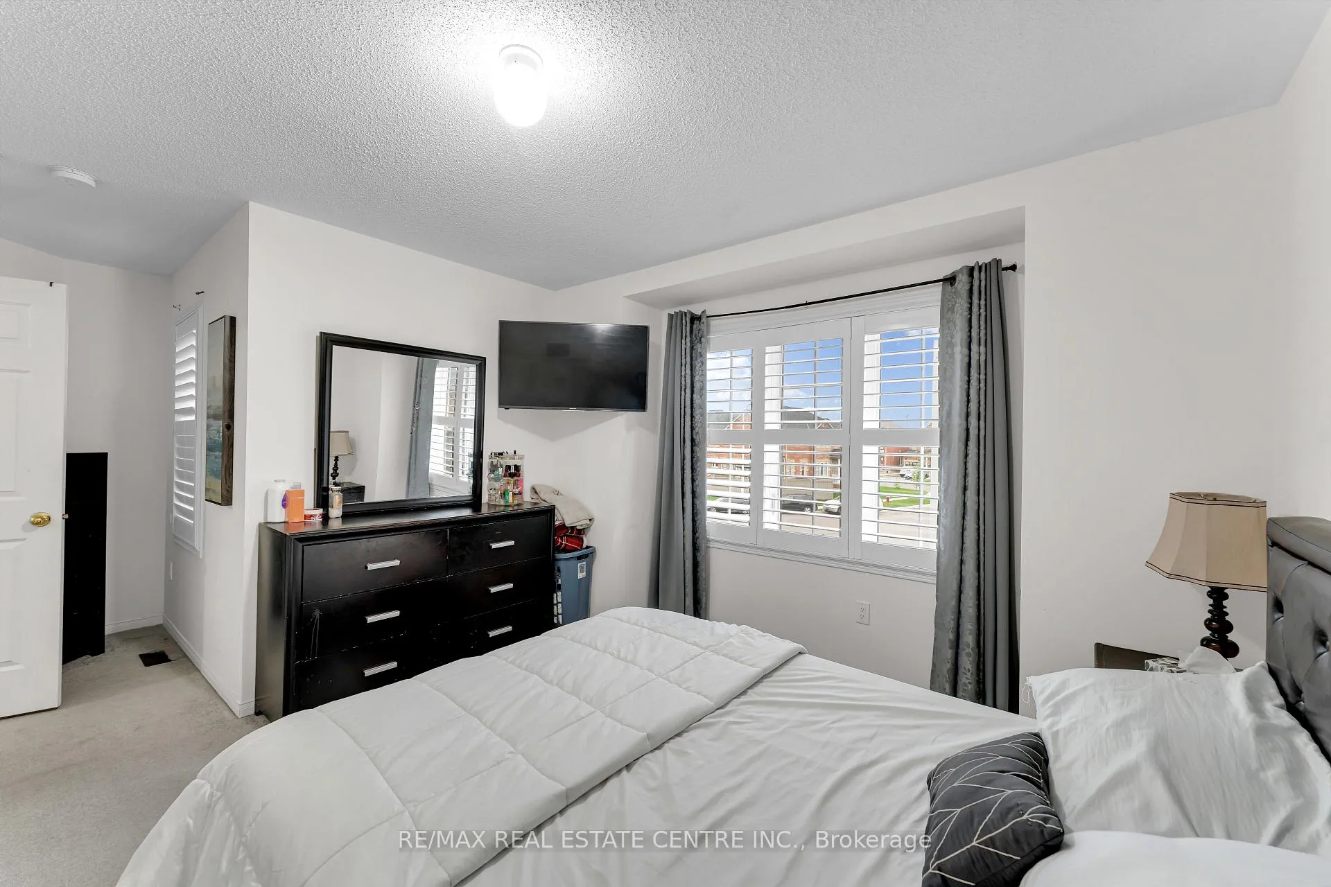 Photo 20 of 10 Jenna Court, Brampton, Sandringham-Wellington — HOMEH