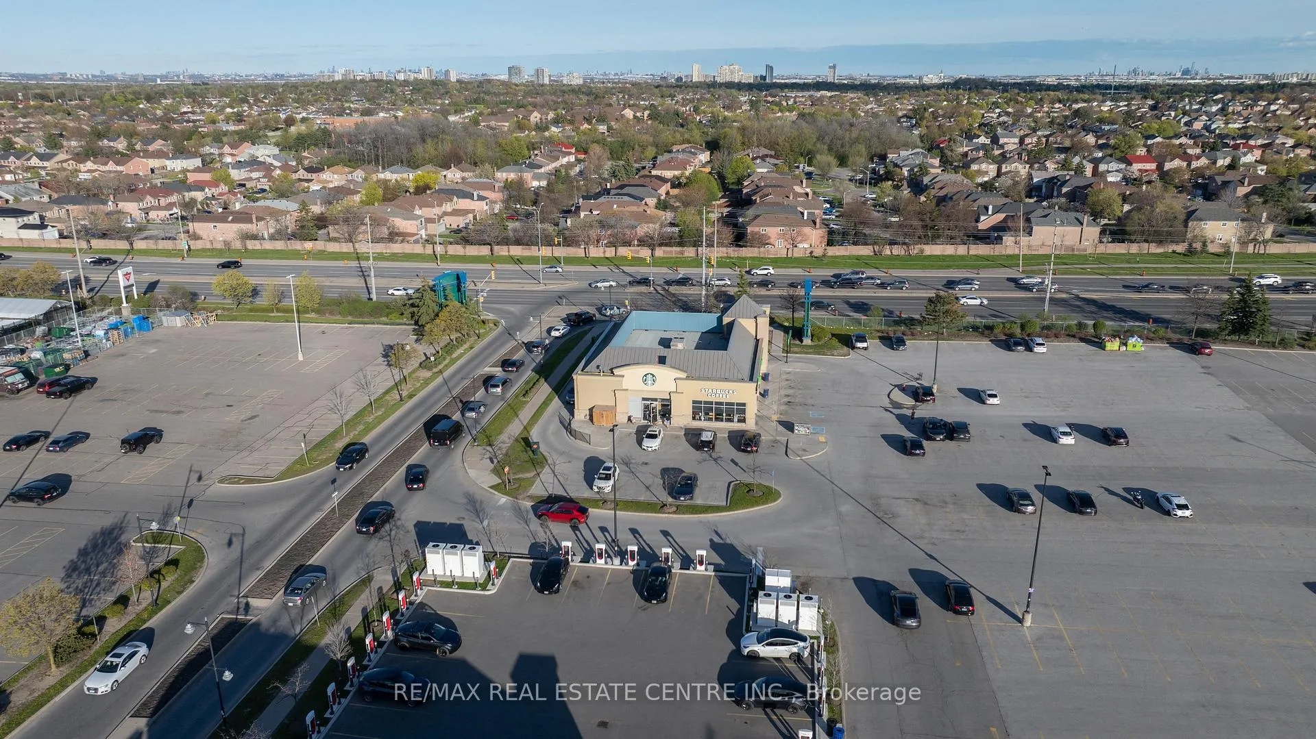 Photo 44 of 10 Jenna Court, Brampton, Sandringham-Wellington — HOMEH