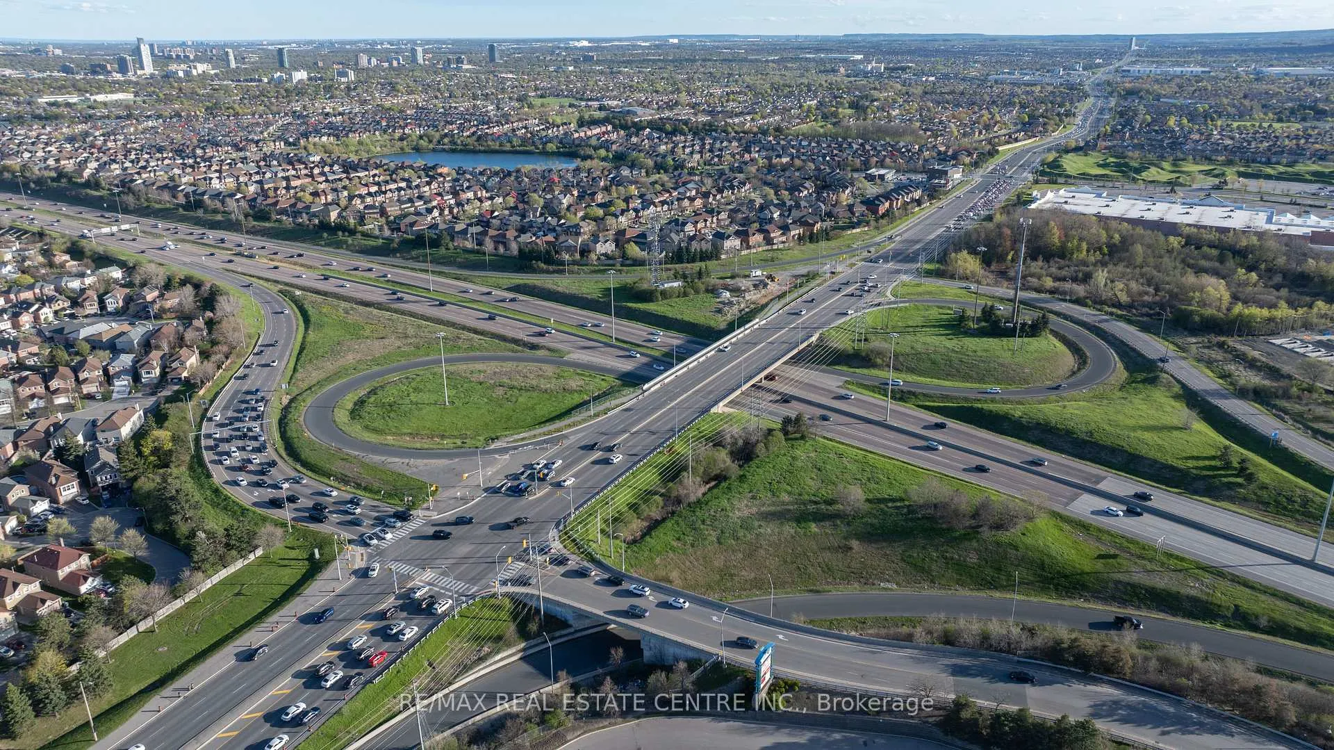 Photo 48 of 10 Jenna Court, Brampton, Sandringham-Wellington — HOMEH