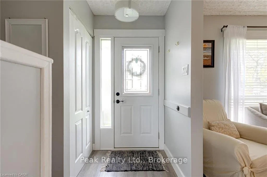 Photo 8 of 105 Maple Avenue, Stratford — HOMEH
