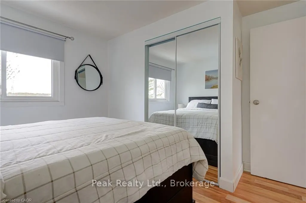 Photo 33 of 105 Maple Avenue, Stratford — HOMEH