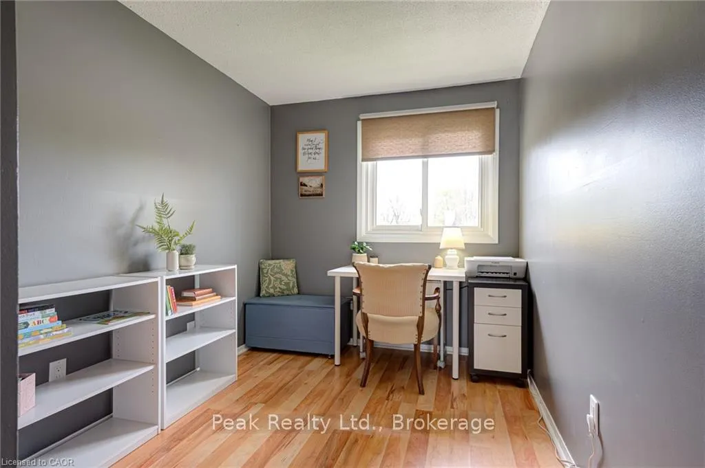 Photo 36 of 105 Maple Avenue, Stratford — HOMEH