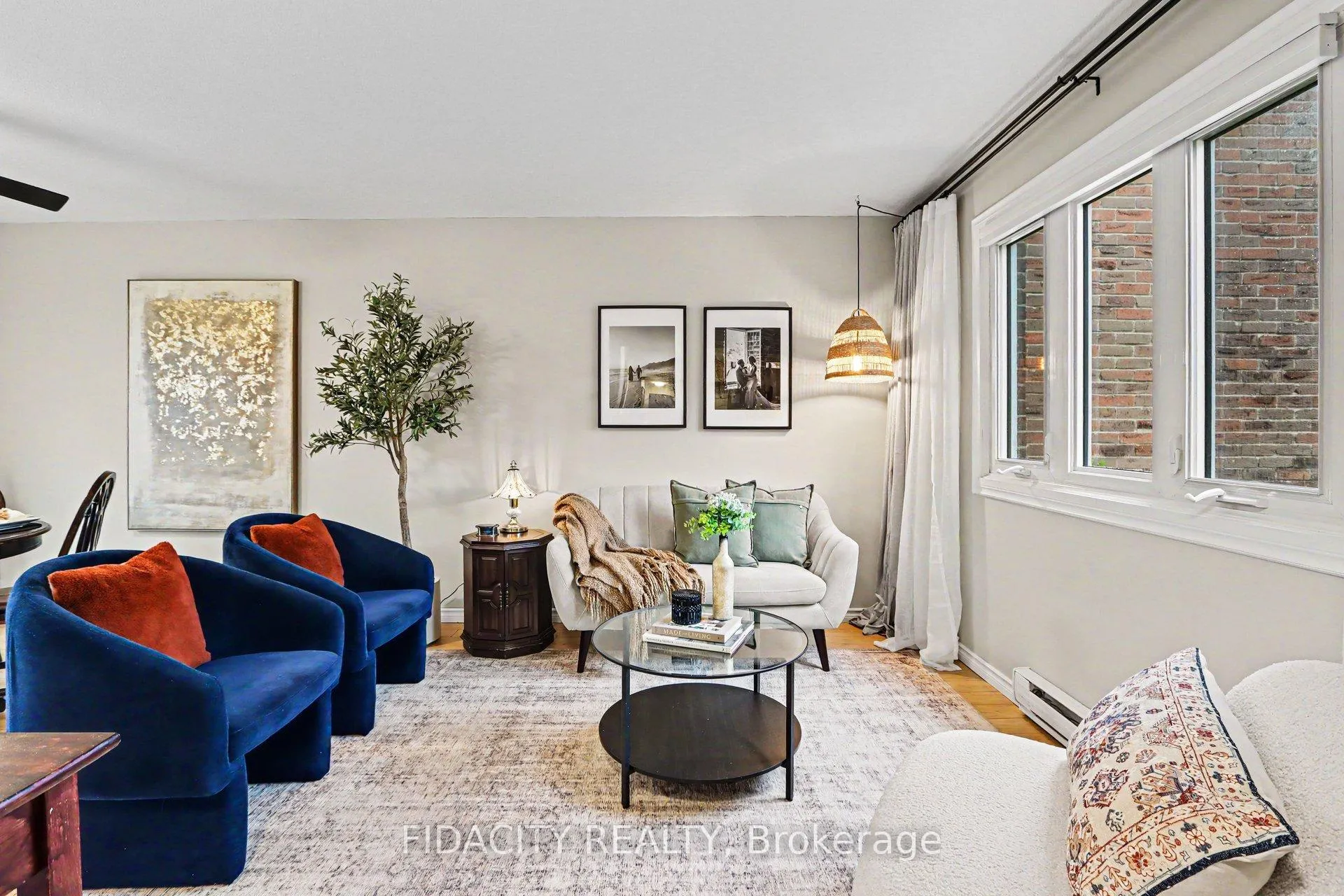 Photo 7 of Unit 18, 68 King Street, Ottawa, Richmond — HOMEH