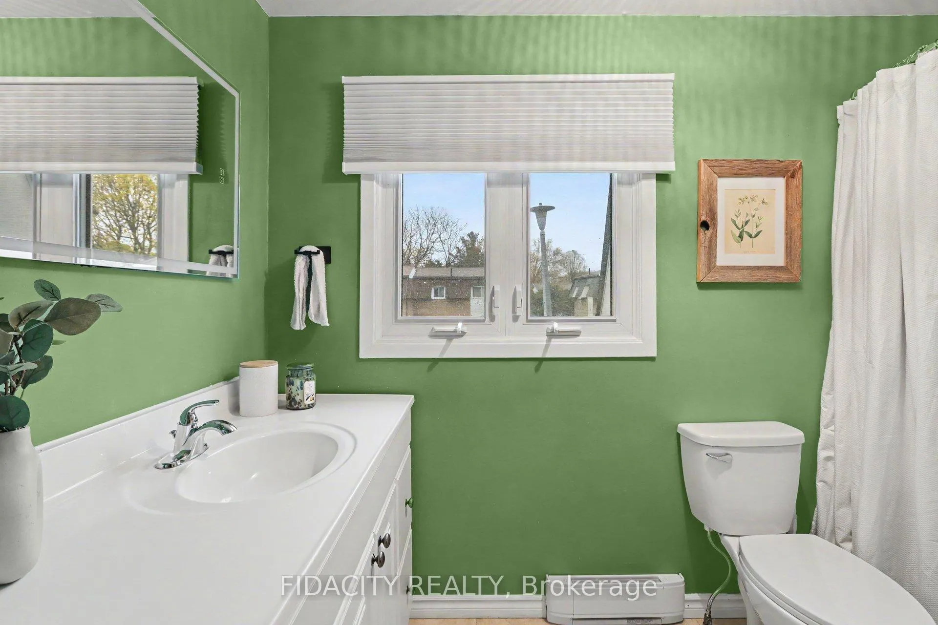 Photo 20 of Unit 18, 68 King Street, Ottawa, Richmond — HOMEH
