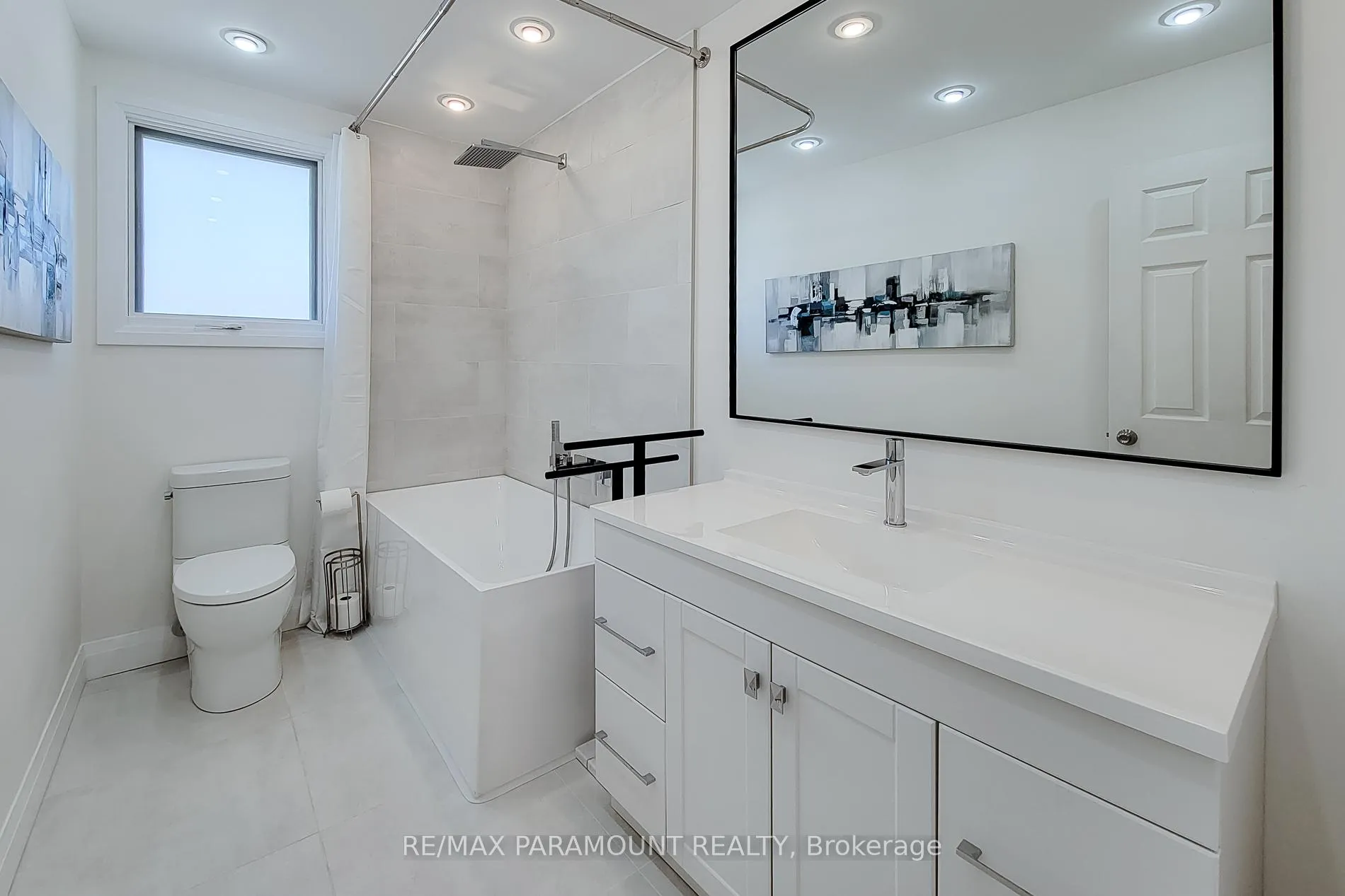 Photo 13 of 2827 Fredonia Drive, Niagara Falls, Church's Lane — HOMEH