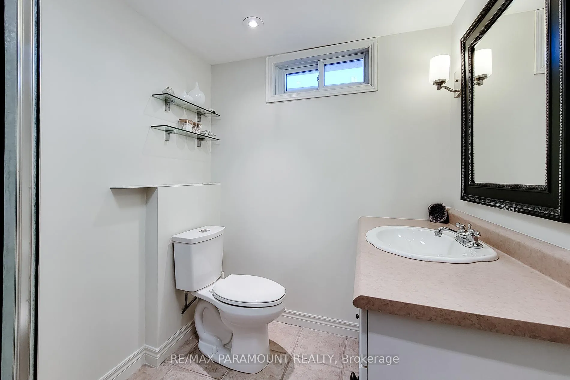 Photo 19 of 2827 Fredonia Drive, Niagara Falls, Church's Lane — HOMEH