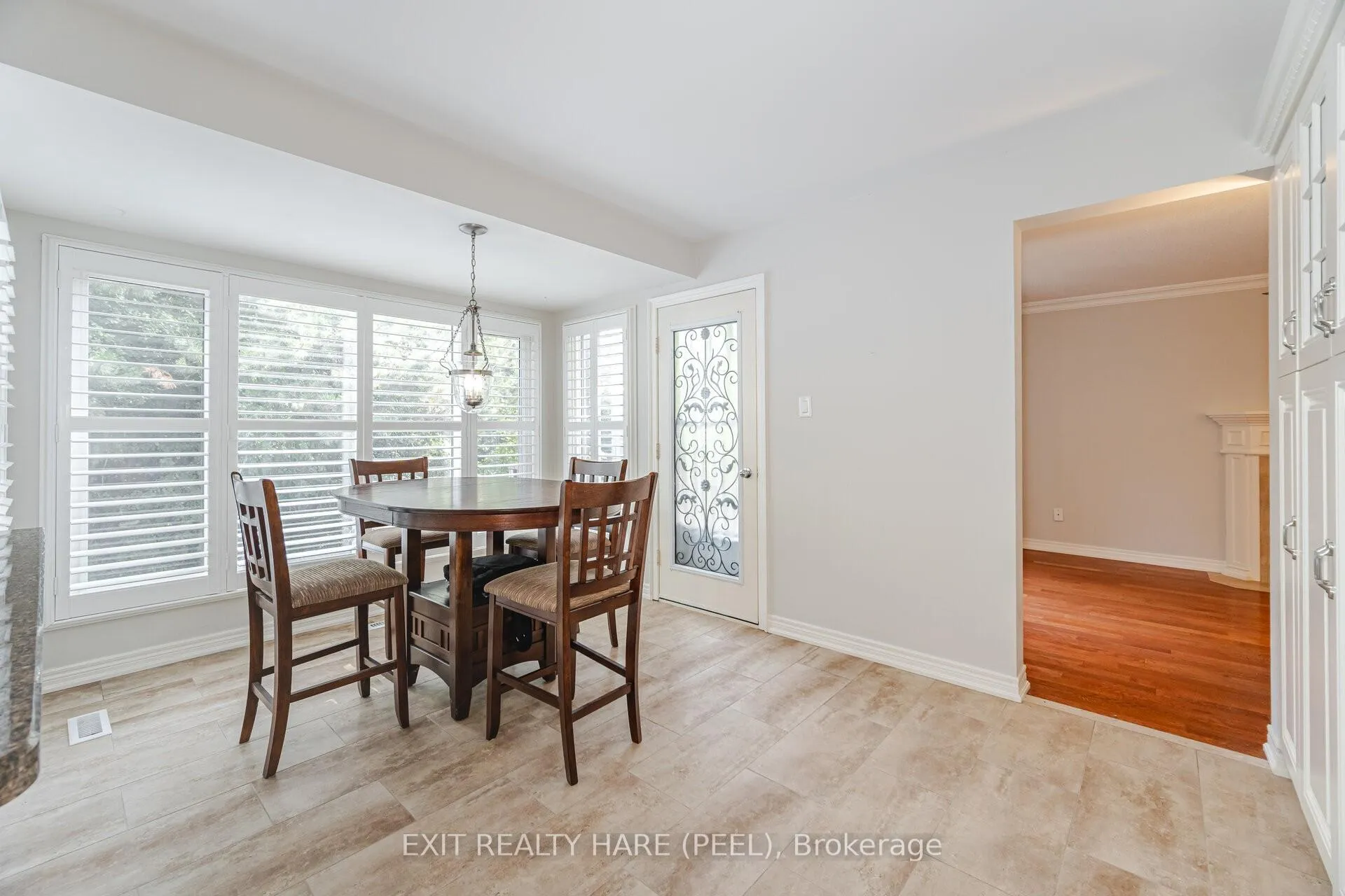 Photo 13 of 60 Esker Drive, Brampton, Heart Lake East — HOMEH