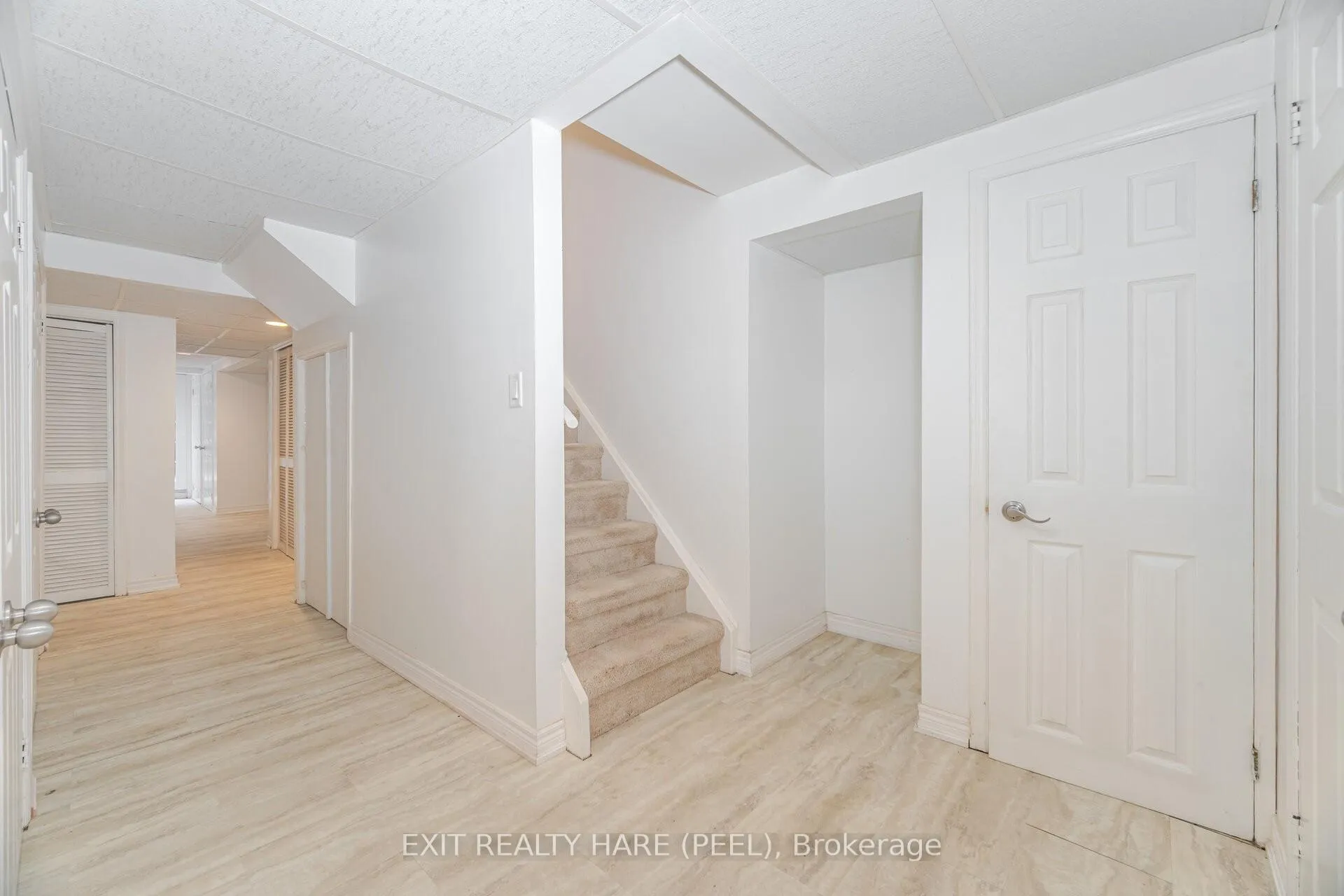Photo 30 of 60 Esker Drive, Brampton, Heart Lake East — HOMEH