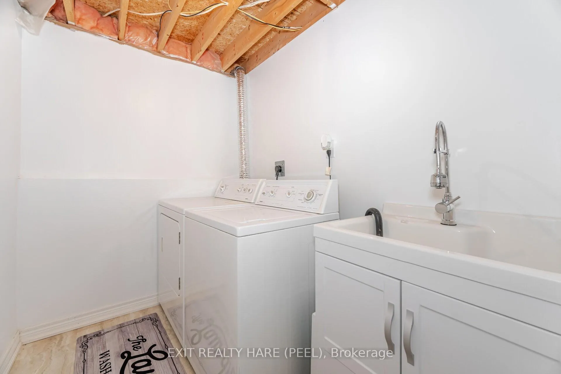 Photo 35 of 60 Esker Drive, Brampton, Heart Lake East — HOMEH