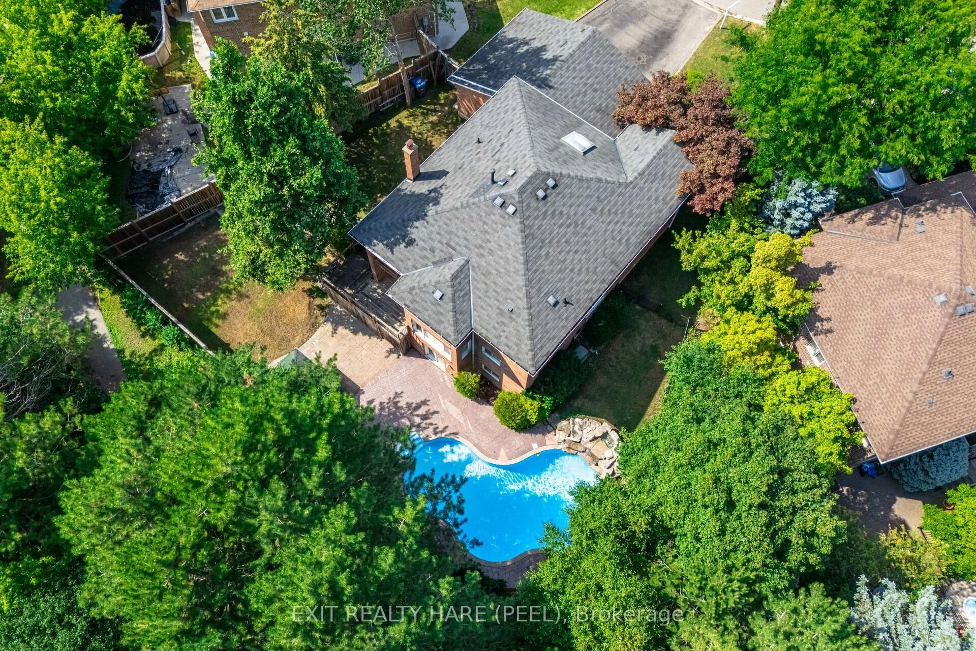 Photo 44 of 60 Esker Drive, Brampton, Heart Lake East — HOMEH