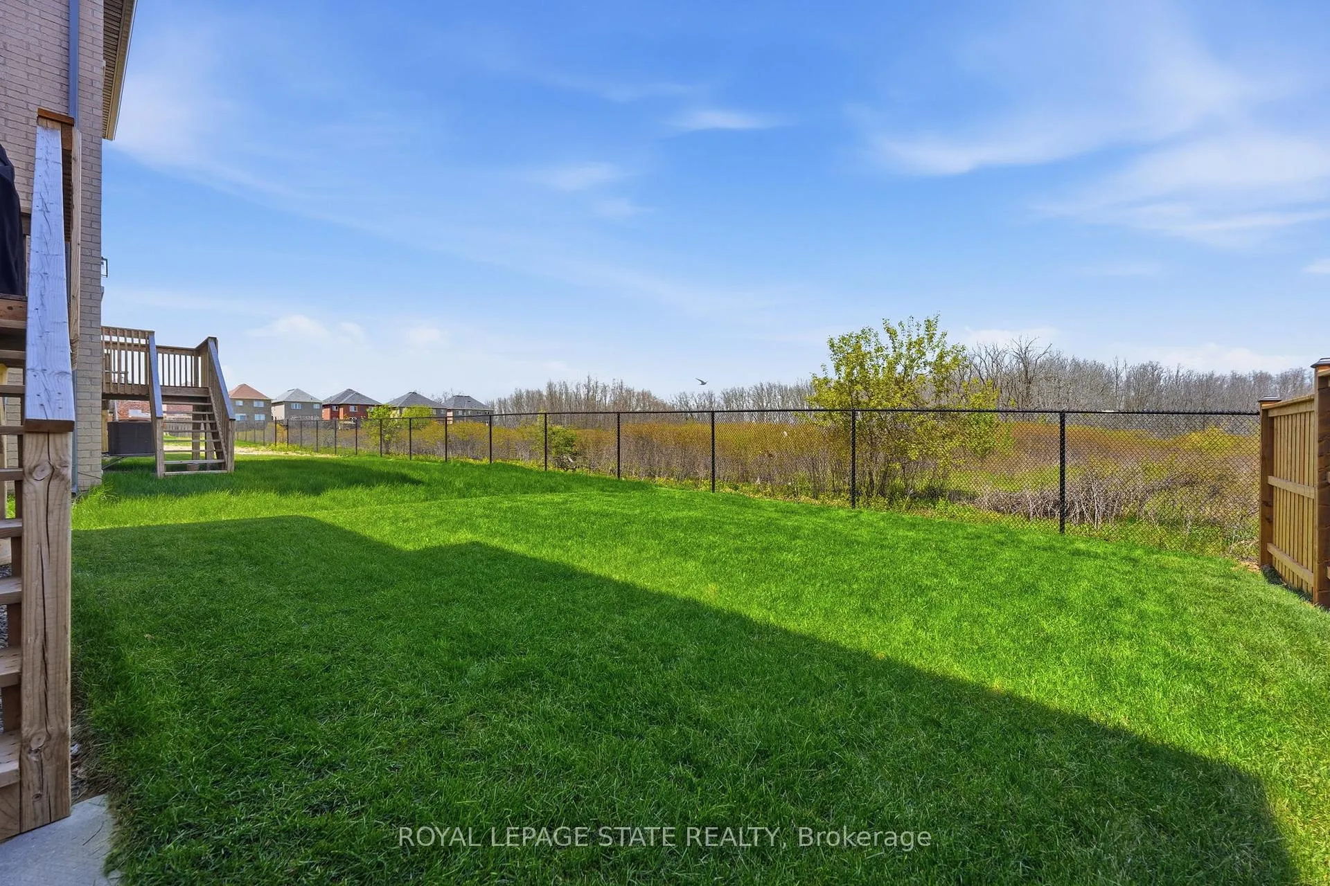 Photo 41 of 239 Alessio Drive, Hamilton, Sheldon — HOMEH