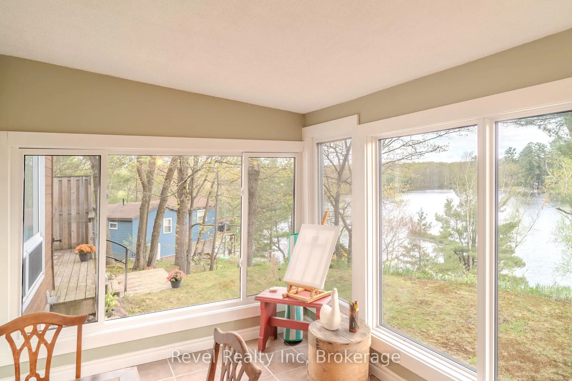 Photo 3 of 14 Swallow Road, McDougall — HOMEH