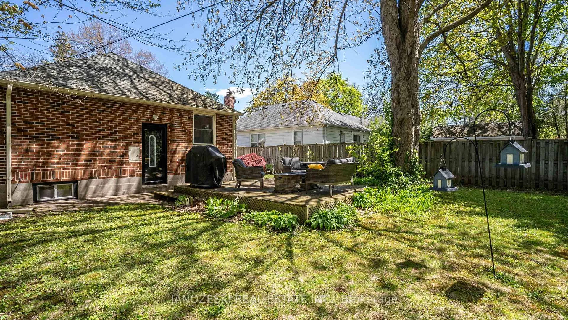Photo 24 of 401 Boler Road, London, South B — HOMEH