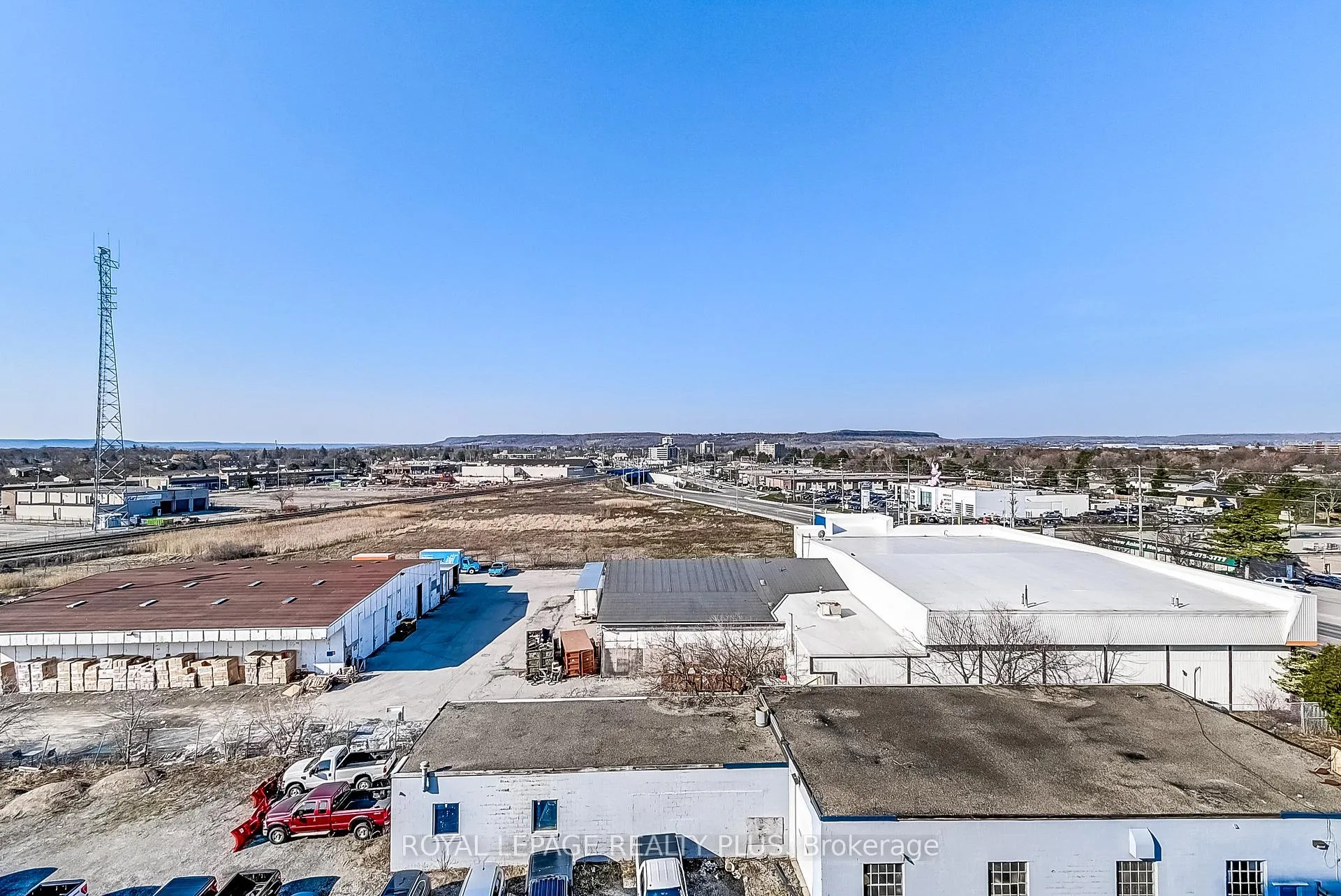 Photo 38 of Unit 708, 716 Main Street E, Milton, Timberlea — HOMEH