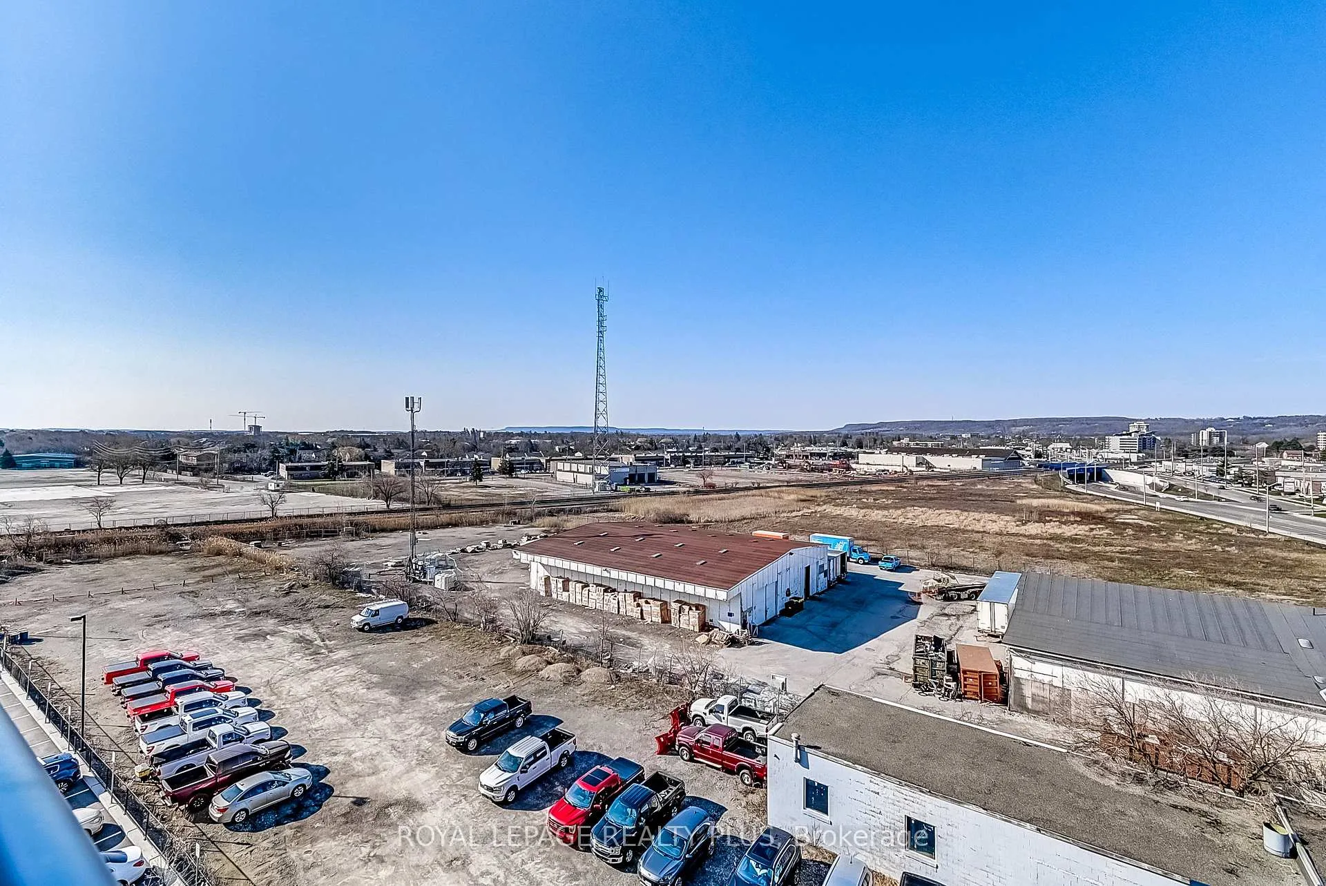 Photo 39 of Unit 708, 716 Main Street E, Milton, Timberlea — HOMEH
