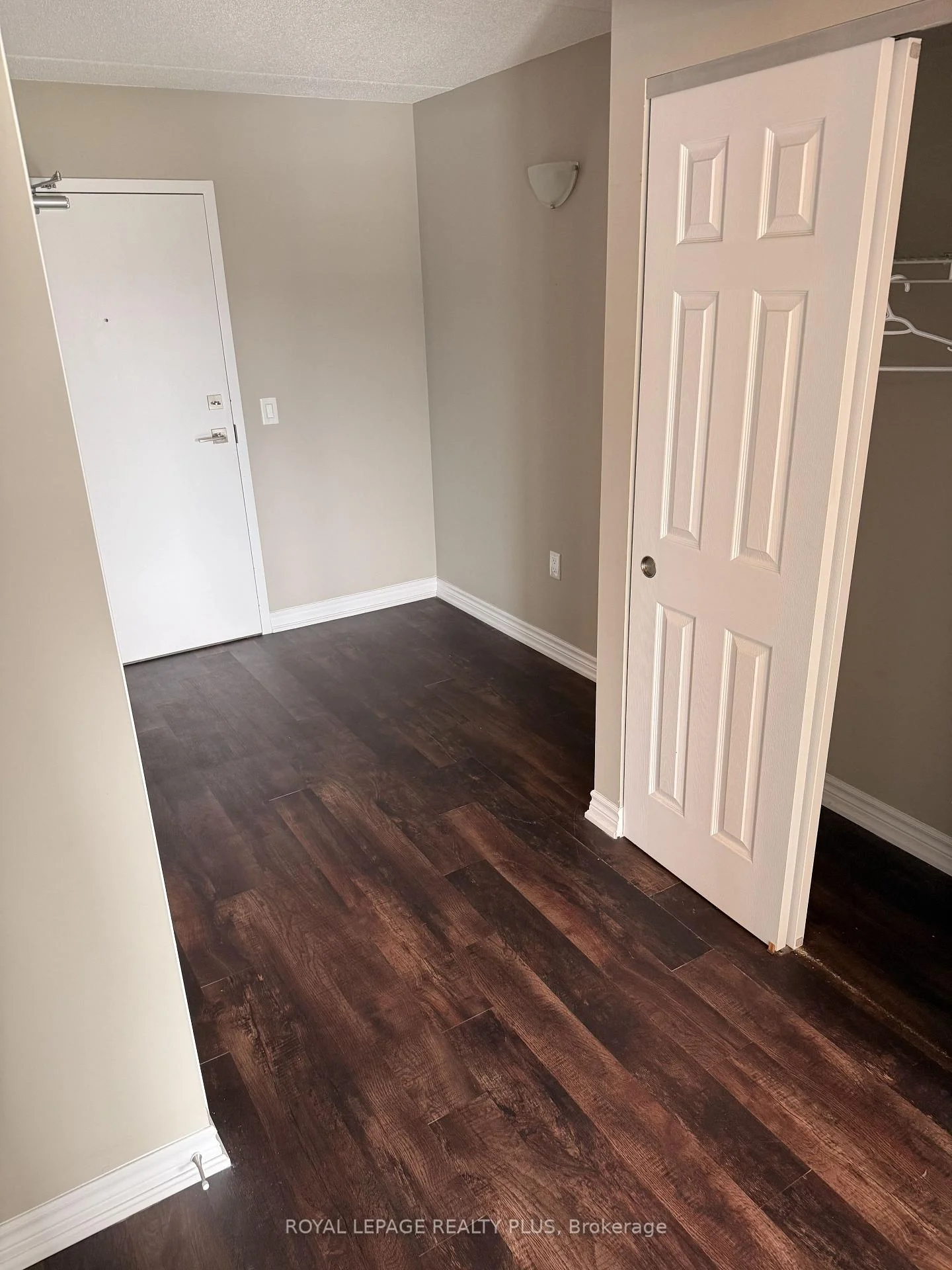 Photo 8 of Unit 708, 716 Main Street E, Milton, Timberlea — HOMEH