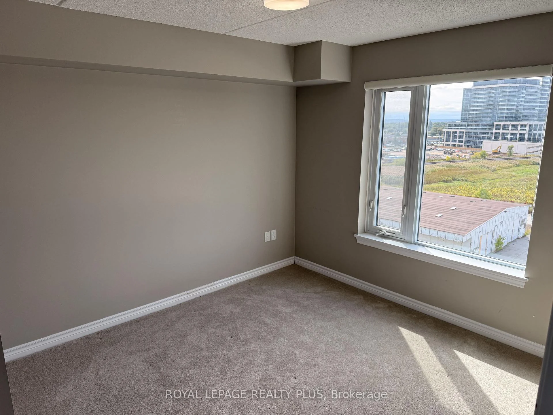 Photo 20 of Unit 708, 716 Main Street E, Milton, Timberlea — HOMEH