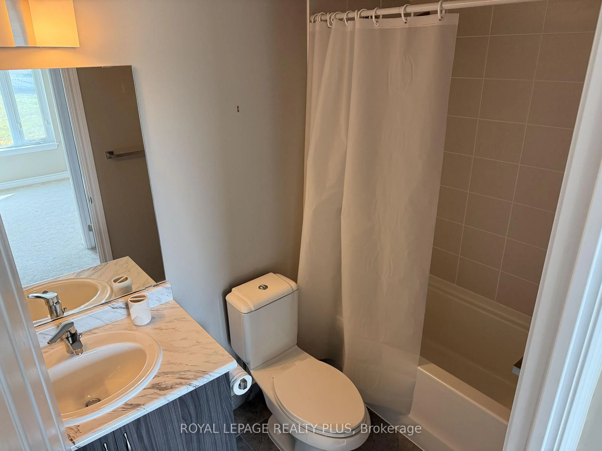 Photo 22 of Unit 708, 716 Main Street E, Milton, Timberlea — HOMEH