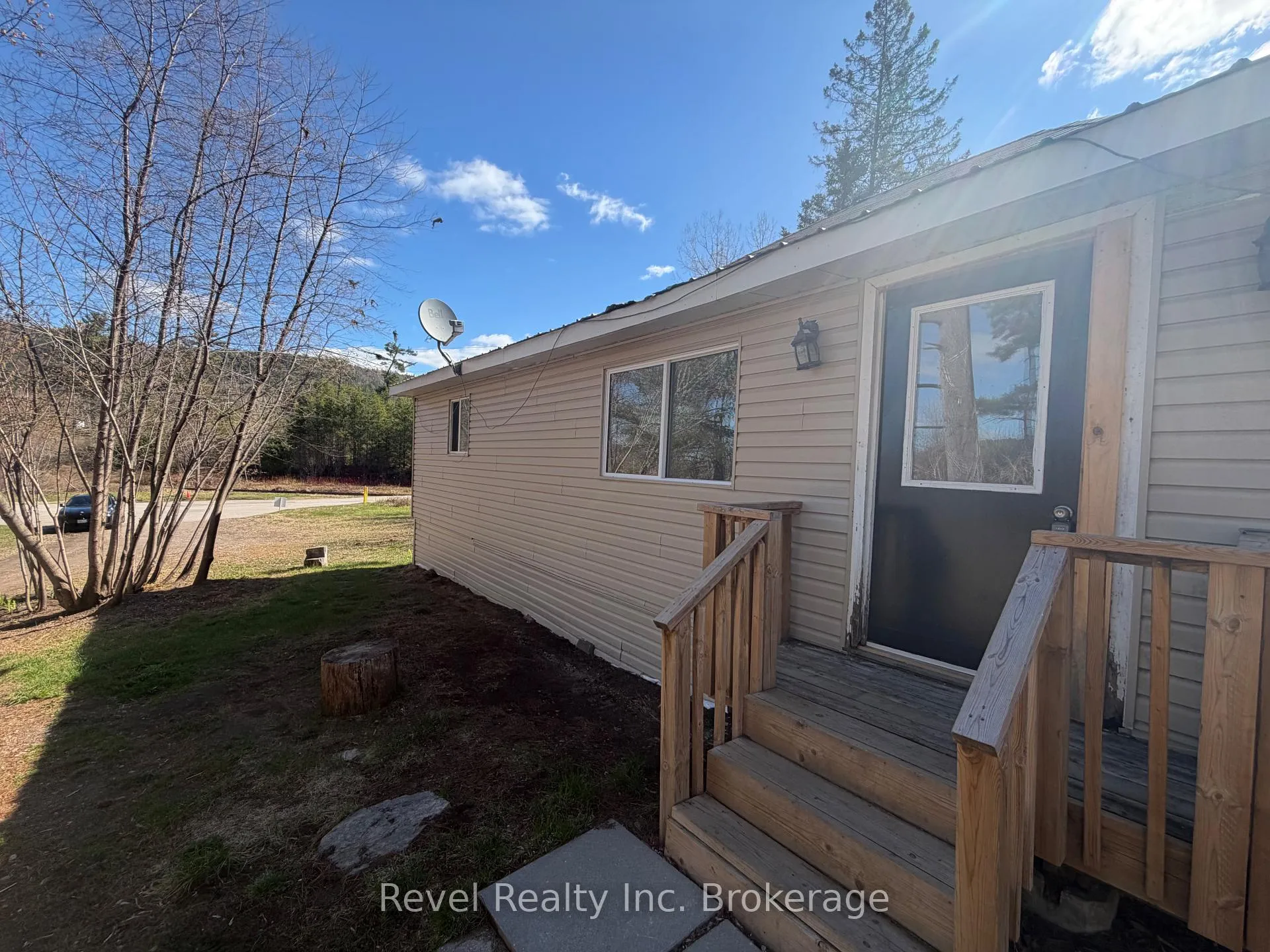 Photo 6 of 442 Pine Street, Mattawa — HOMEH